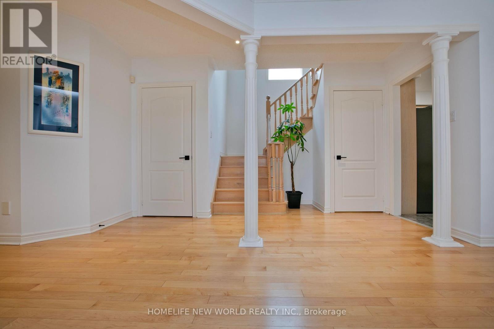 Property at 28 LUDFORD DRIVE image 5