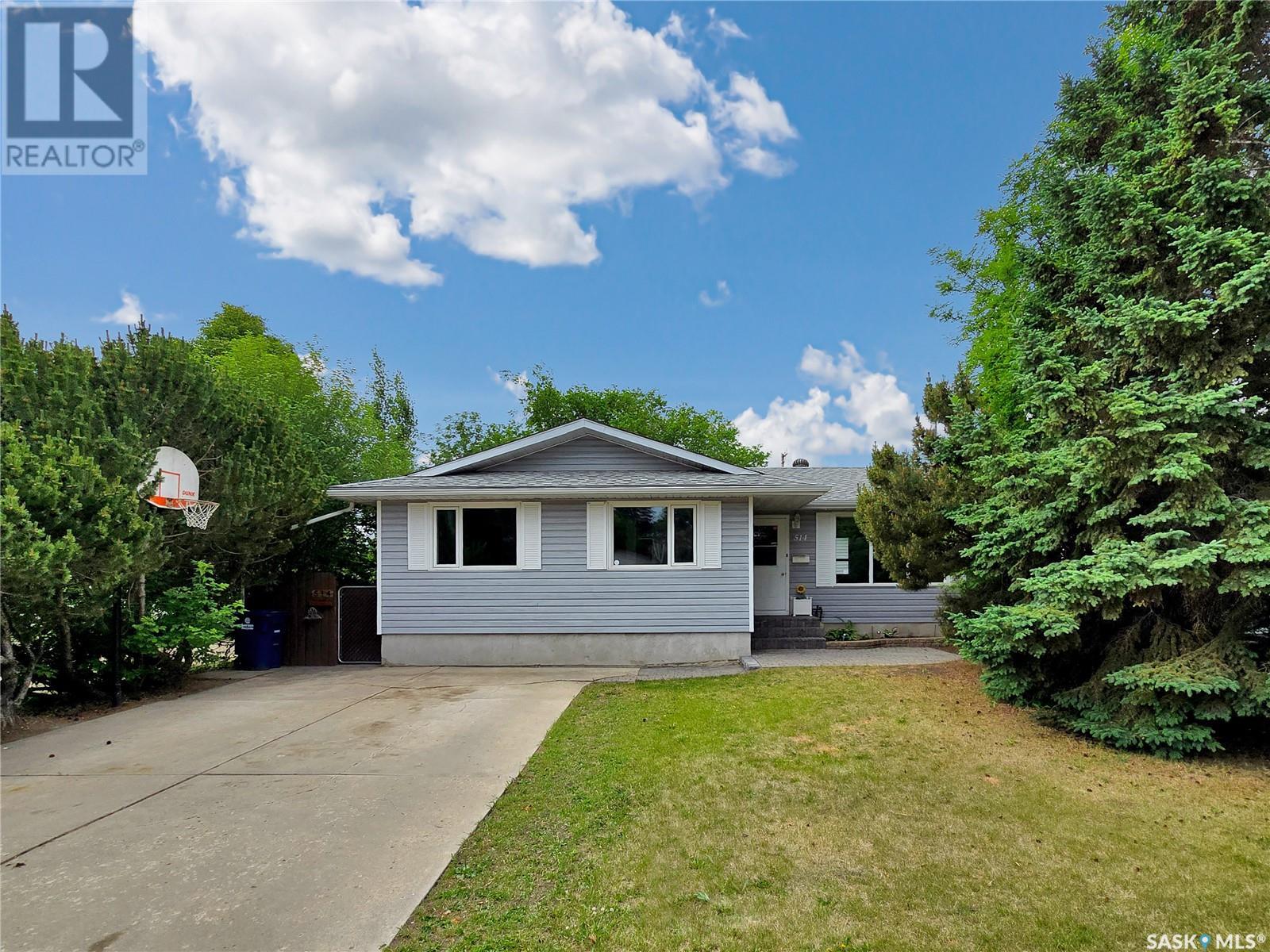 Property at 514 Trent CRESCENT image 1