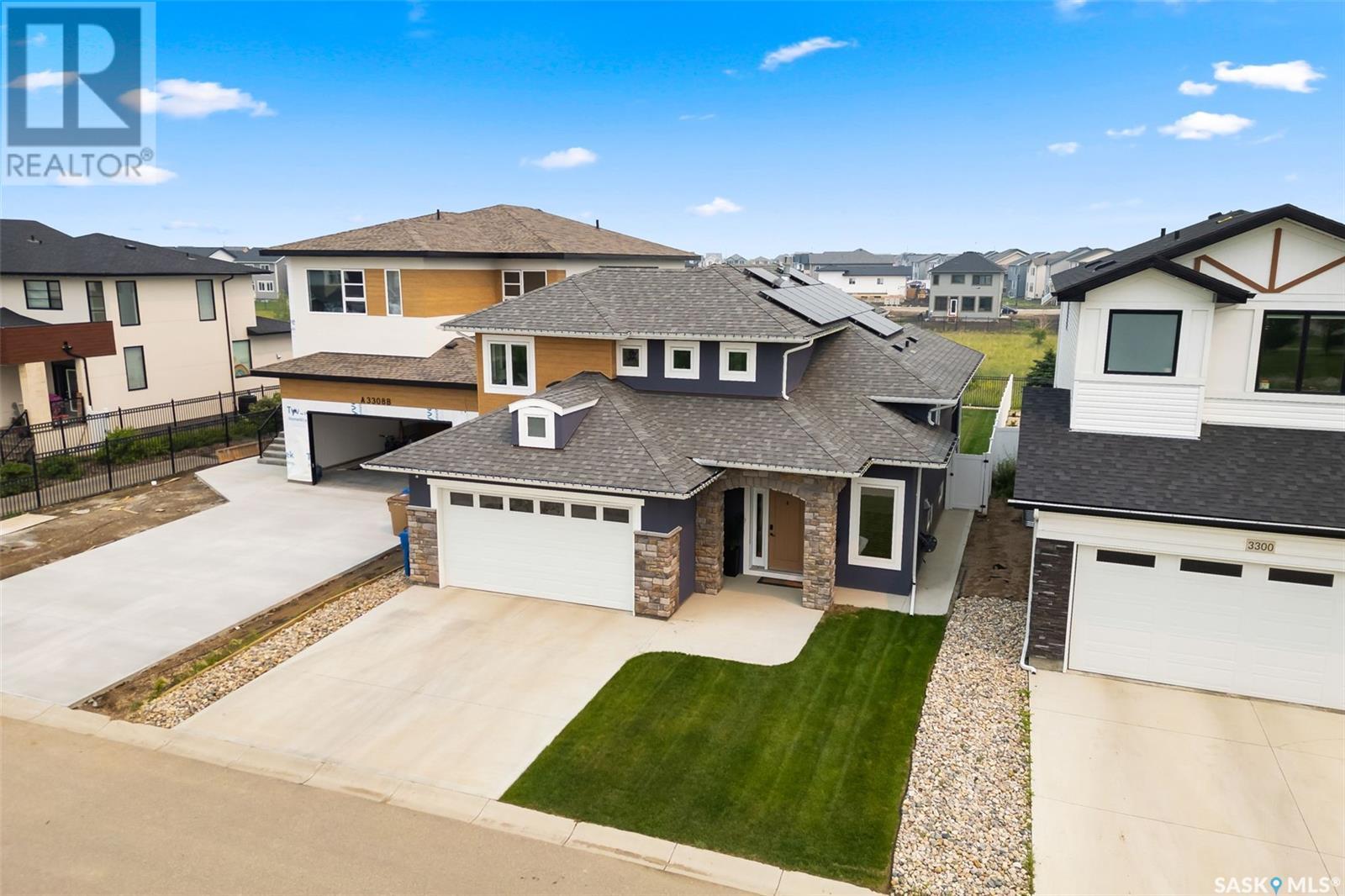 Property at 3304 Crosbie CRESCENT image 1