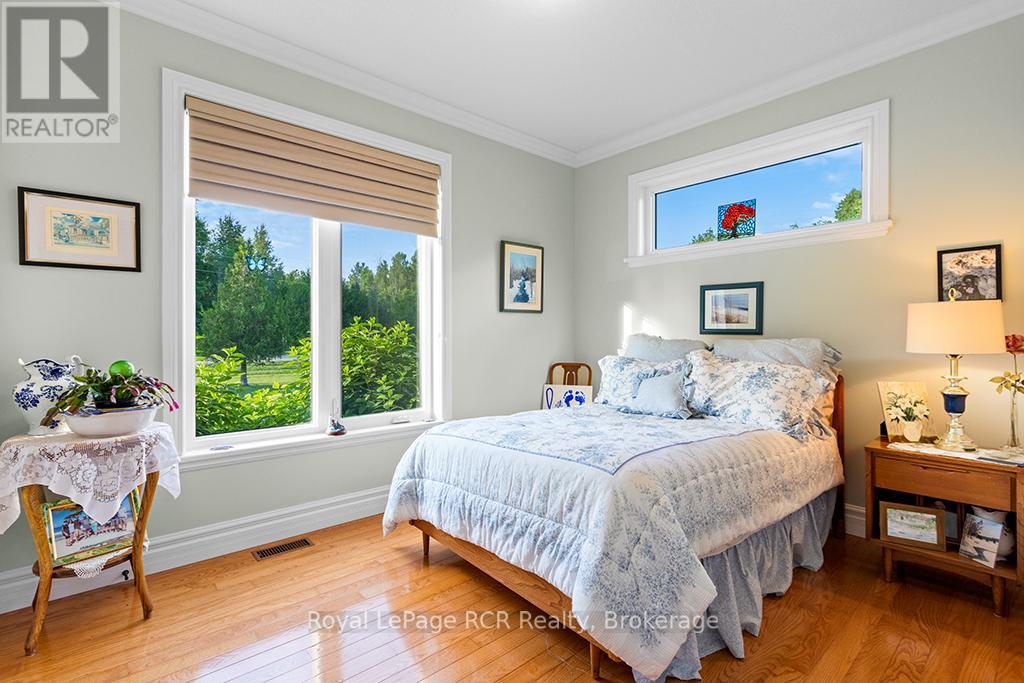 1626 Silver Lake Rd Road, South Bruce Peninsula, Ontario  N0H 2T0 - Photo 33 - X12262972