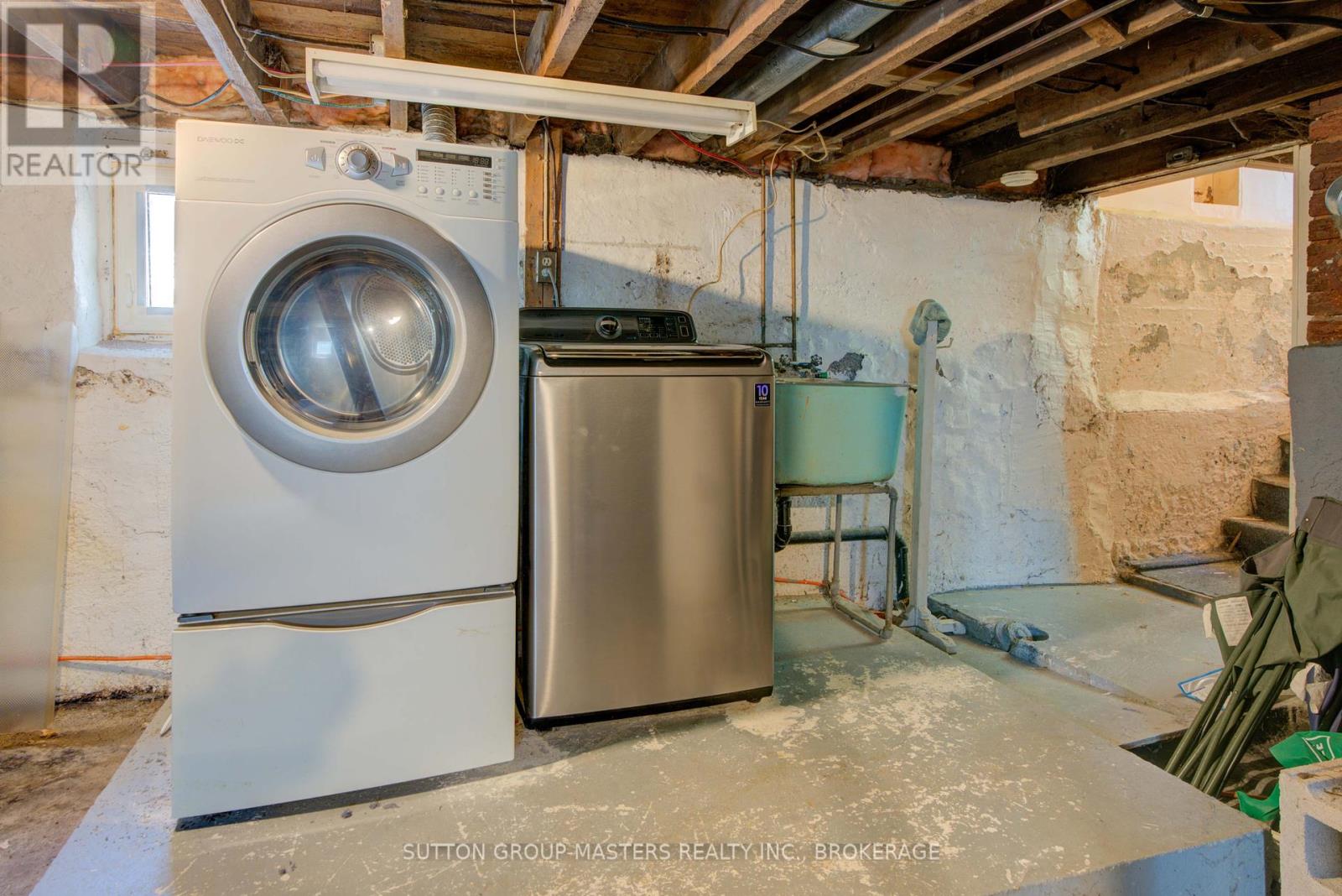 96 Russell Street, Kingston (East Of Sir John A. Blvd), Ontario  K7K 2E8 - Photo 19 - X12282629