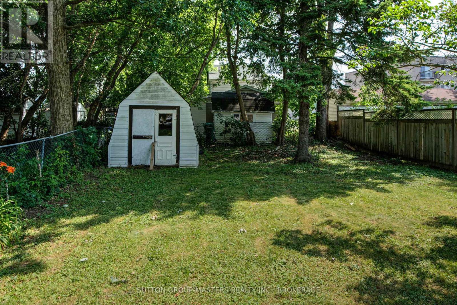 96 Russell Street, Kingston (East Of Sir John A. Blvd), Ontario  K7K 2E8 - Photo 20 - X12282629