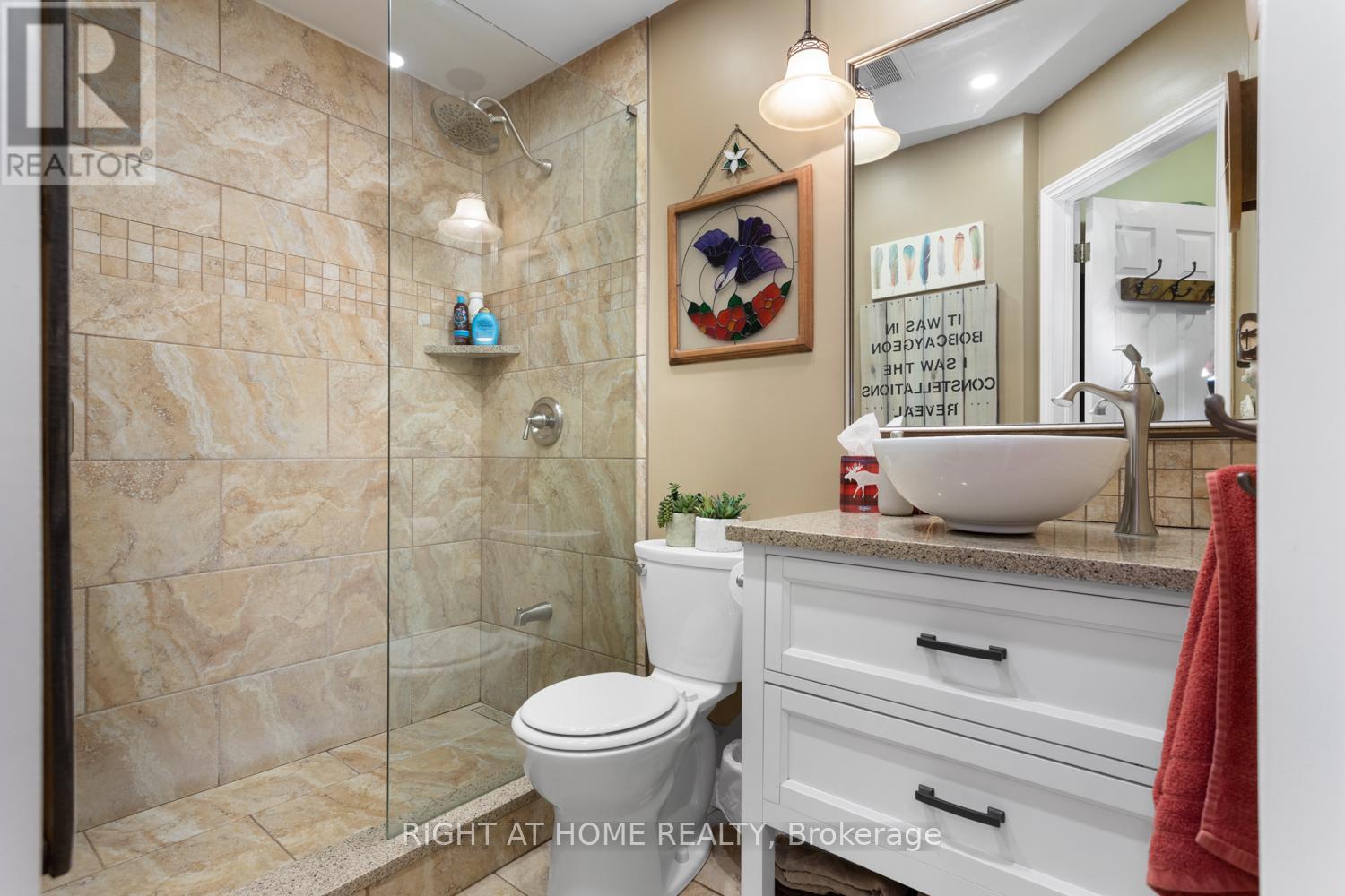 60 Mcgregor Drive, Kawartha Lakes, Ontario  K0M 1A0 - Photo 31 - X12282635
