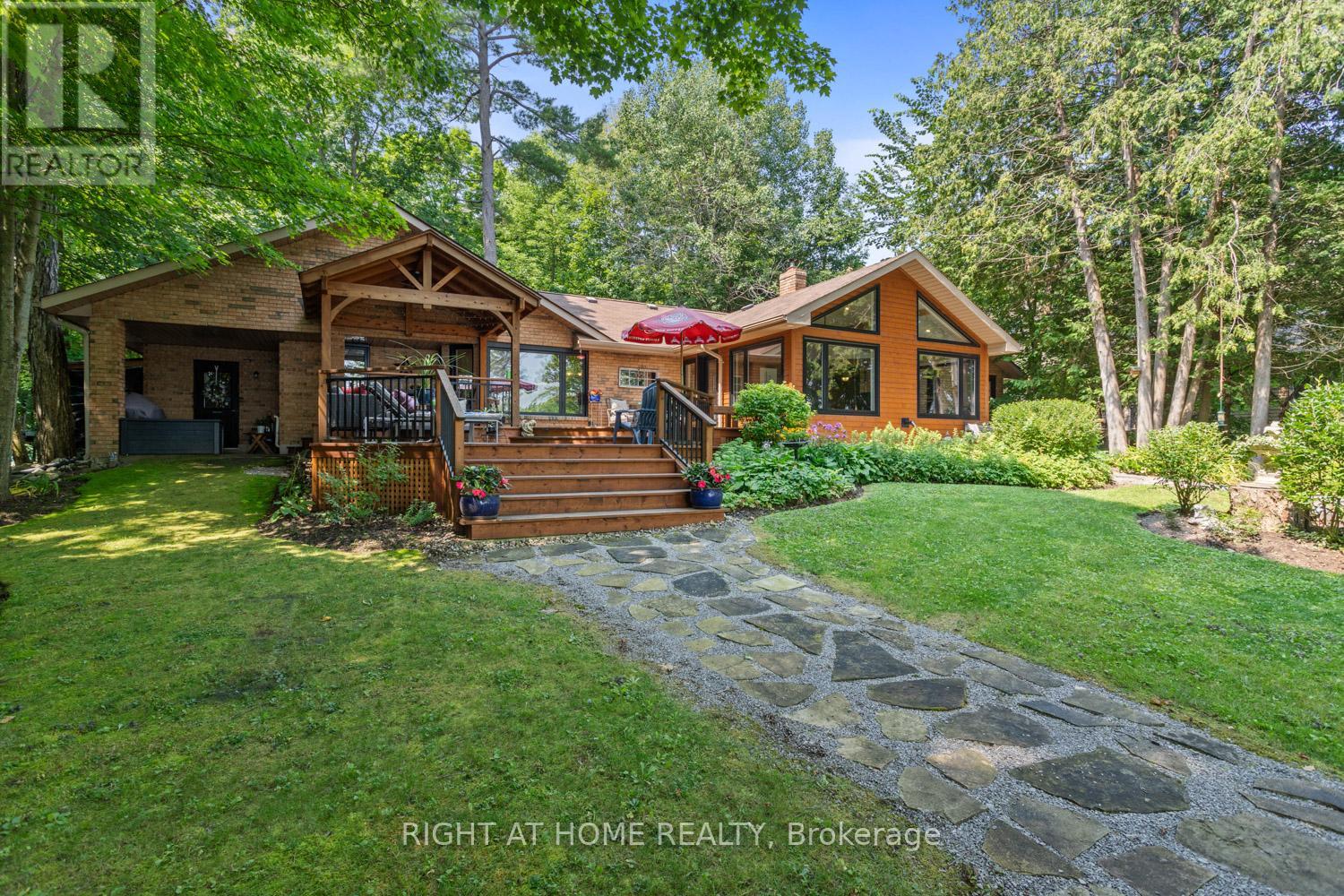 60 Mcgregor Drive, Kawartha Lakes, Ontario  K0M 1A0 - Photo 32 - X12282635