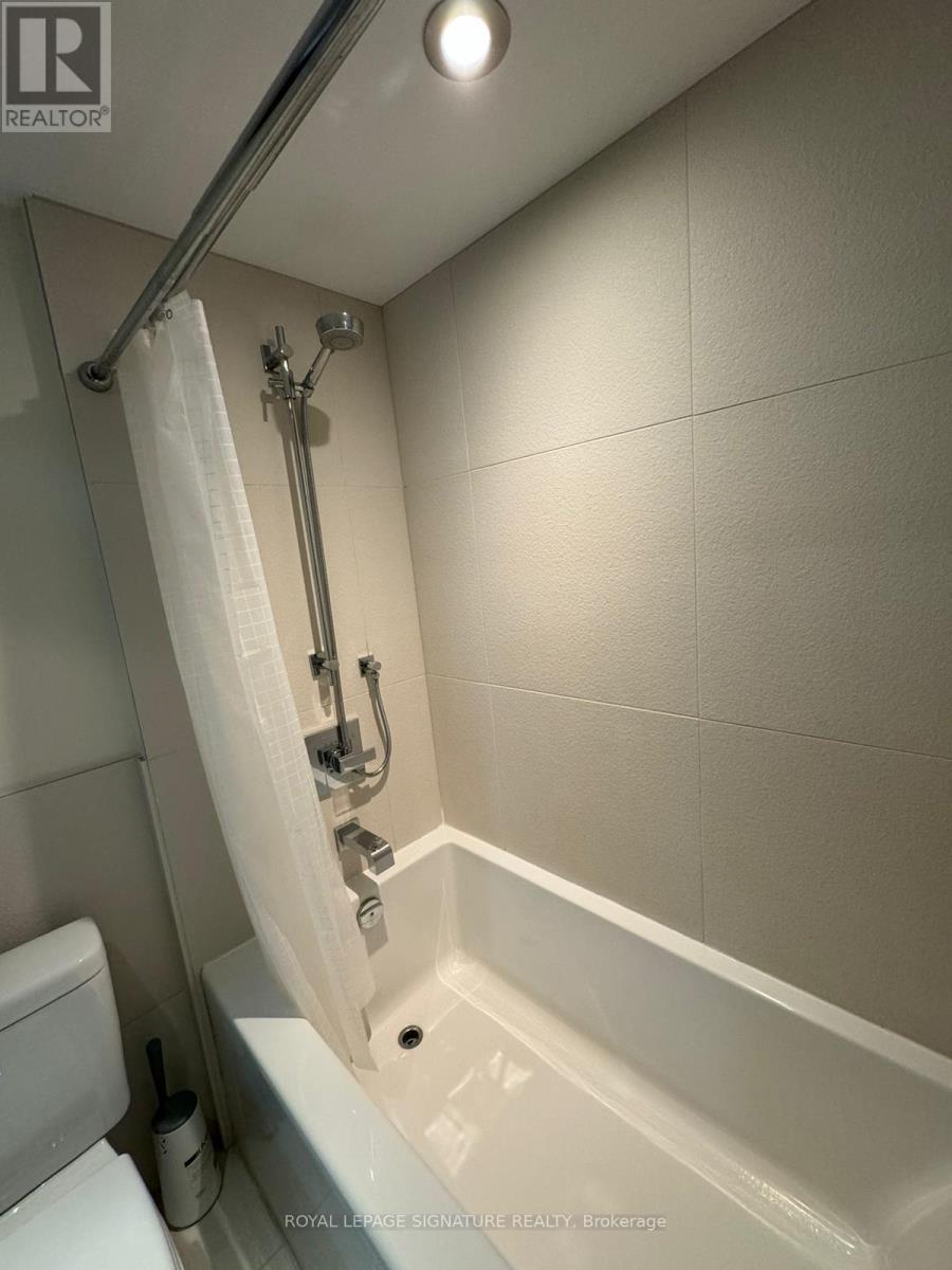 416 - 676 Sheppard Avenue, Toronto, Ontario  M2K 3E7 - Photo 18 - C12282405