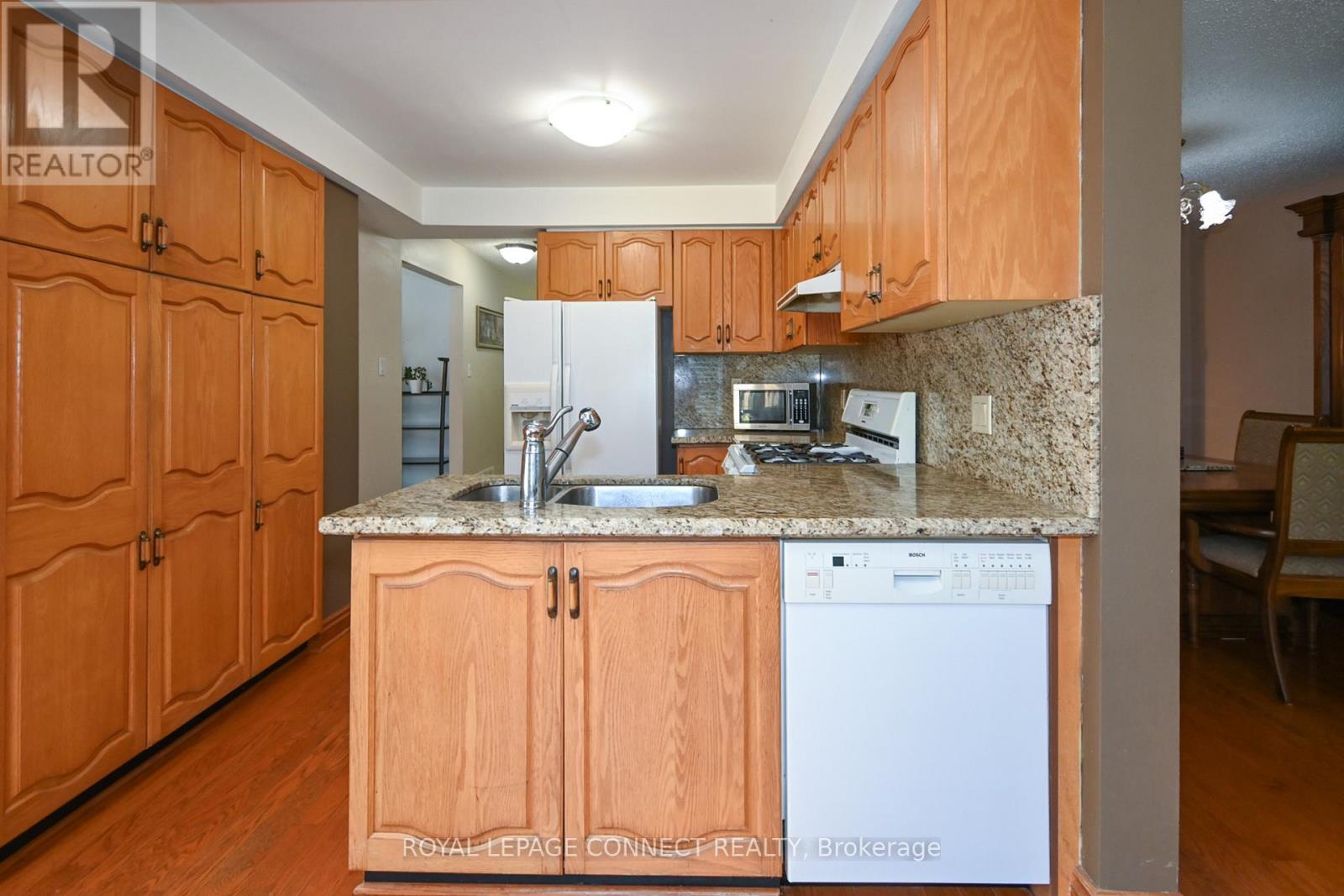 Property at 1027 BENTON CRESCENT image 5