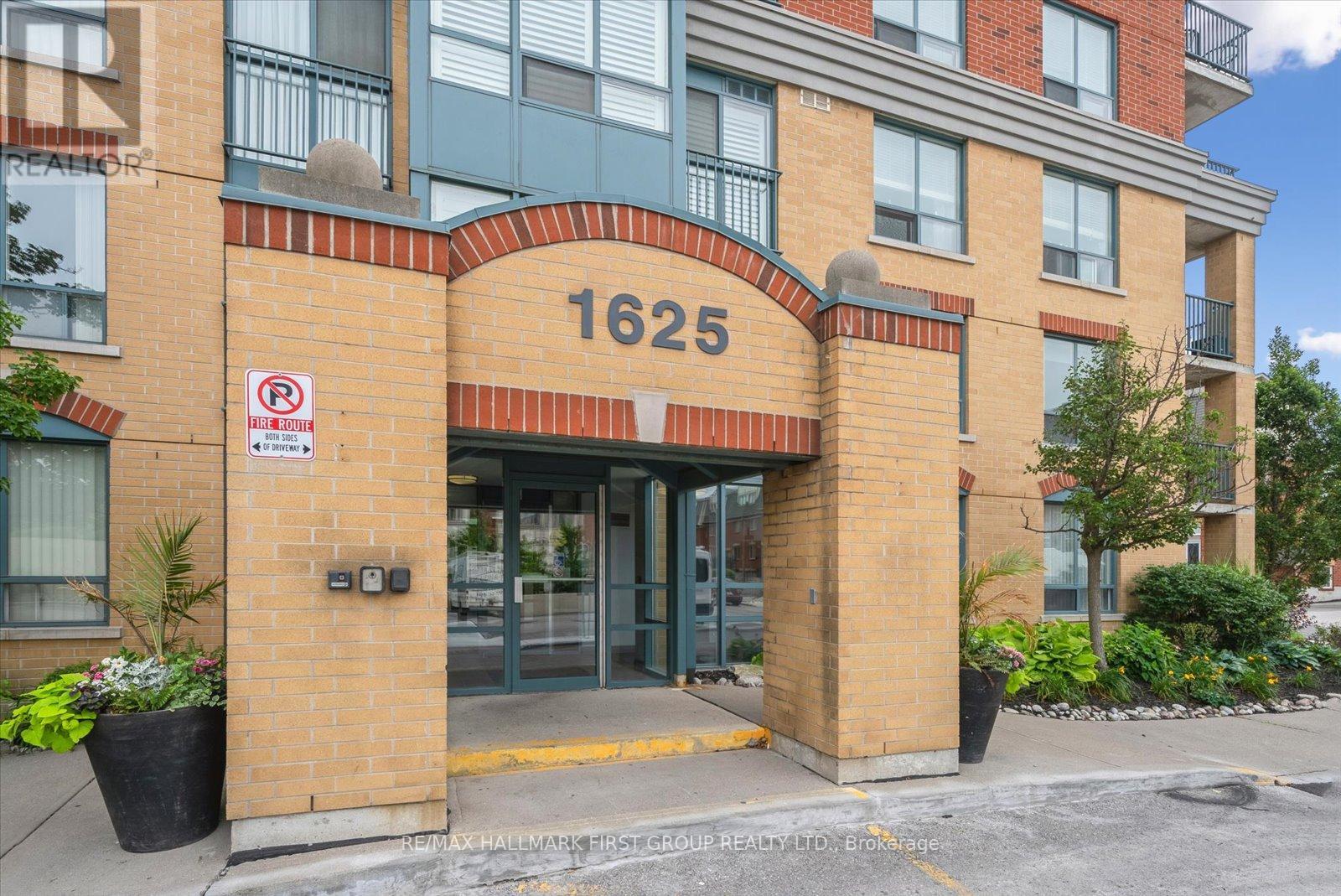 Property at 204 - 1625 PICKERING PARKWAY image 2