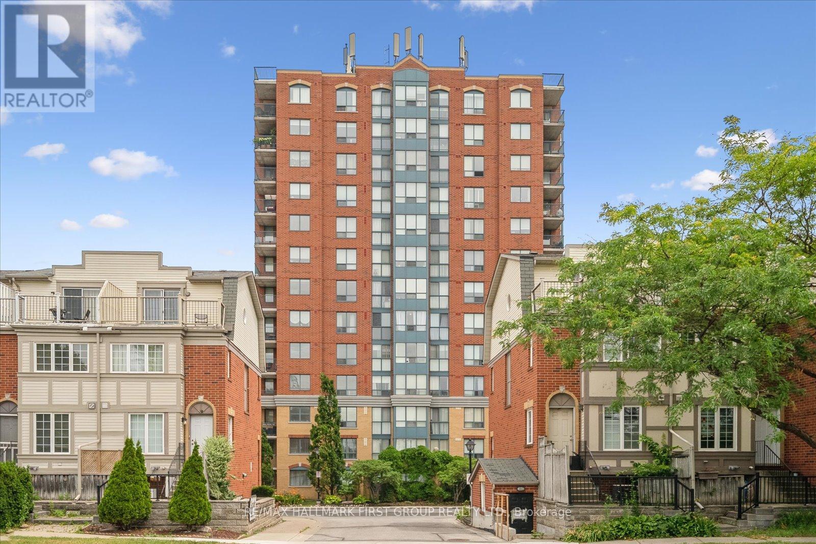Property at 204 - 1625 PICKERING PARKWAY image 3