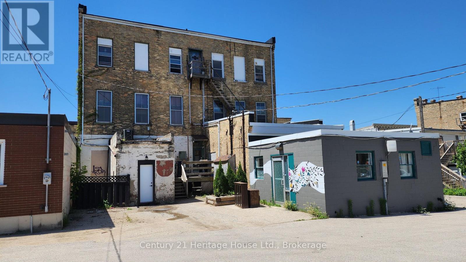 154-162 Main Street S, Wellington North, Ontario  N0G 2L0 - Photo 2 - X12282582
