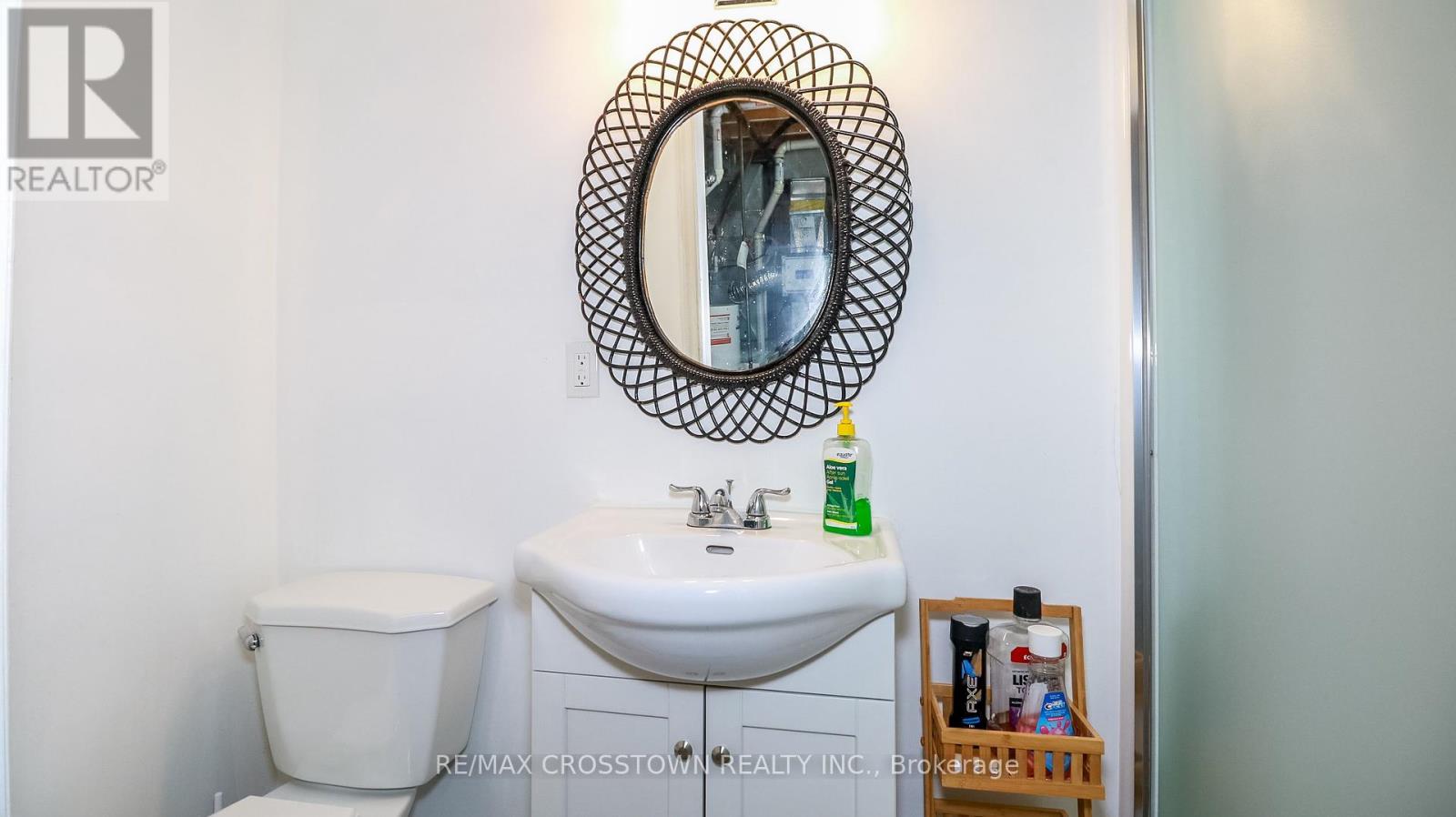 64 Royal Oak Drive, Innisfil, Ontario  N1L 1N1 - Photo 26 - N12282429