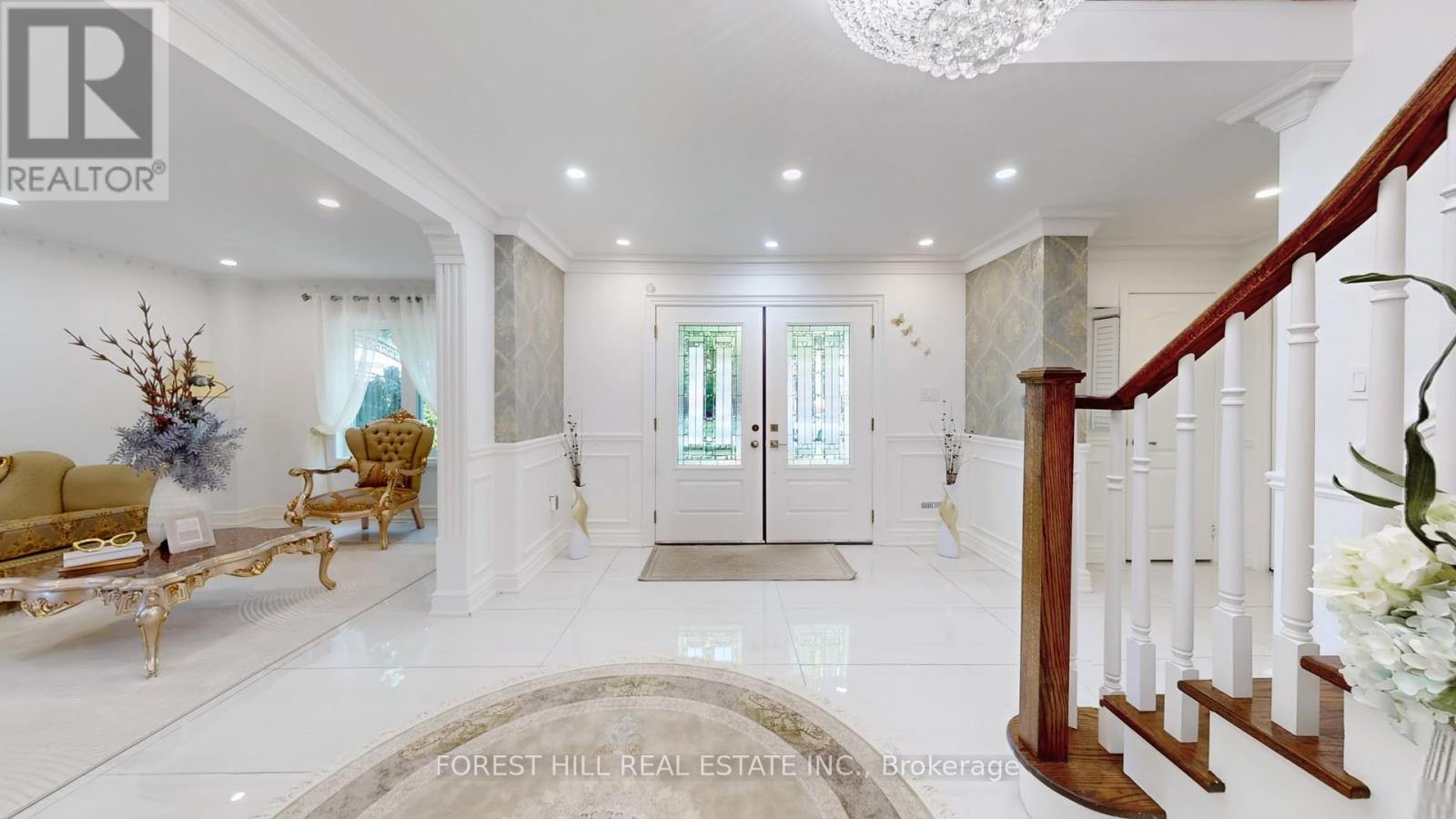 Property at 133 ARTEN AVENUE image 2
