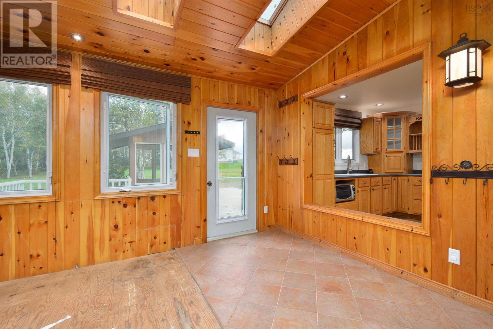 8816 East Bay Highway, Middle Cape, Nova Scotia  B1J 2A1 - Photo 13 - 202508832