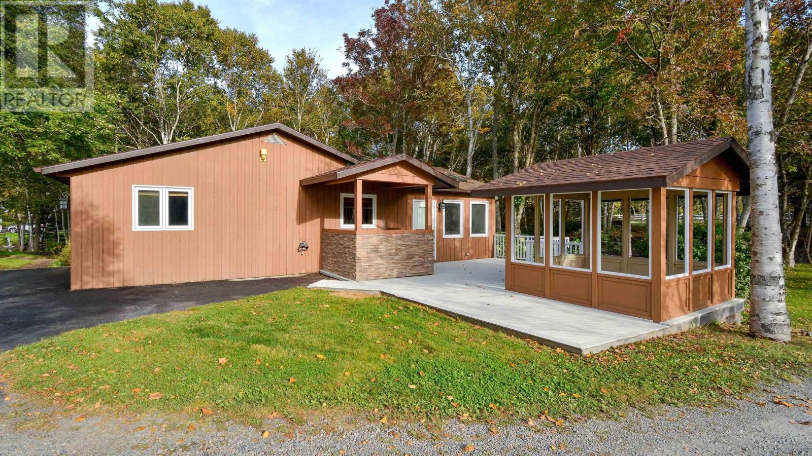 8816 East Bay Highway, Middle Cape, Nova Scotia  B1J 2A1 - Photo 11 - 202508832
