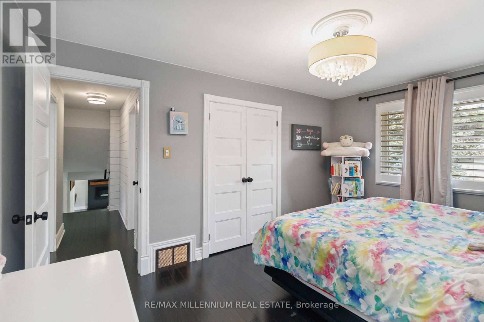 250 Daphne Avenue, Mississauga, Ontario  L5A 1M6 - Photo 29 - W12282449