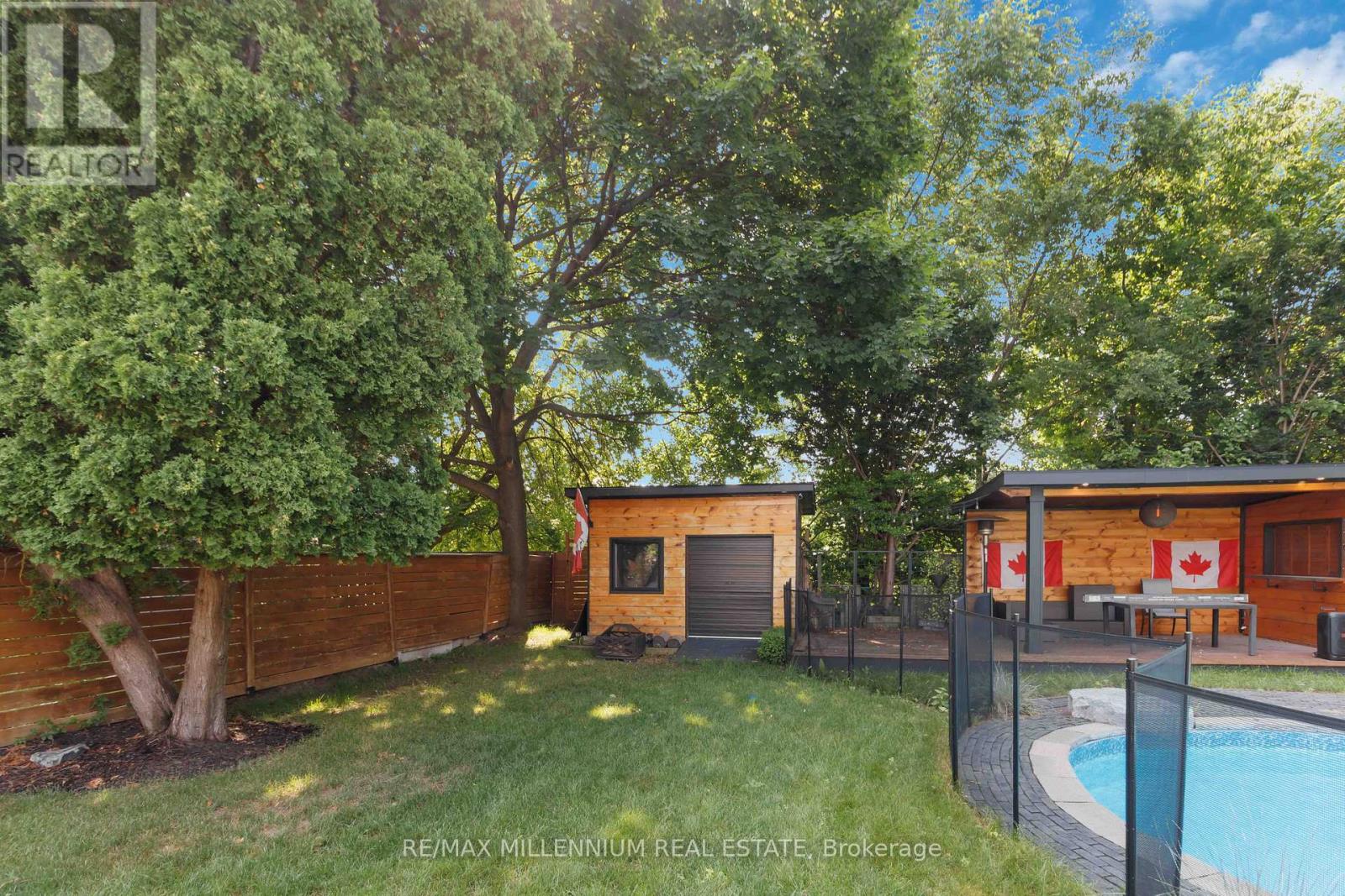 250 Daphne Avenue, Mississauga, Ontario  L5A 1M6 - Photo 42 - W12282449
