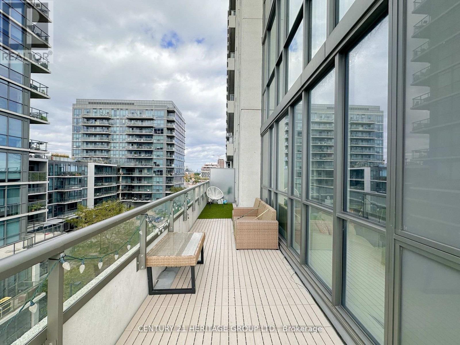 408 - 15 Zorra Street, Toronto, Ontario  M8Z 0C1 - Photo 13 - W12282476