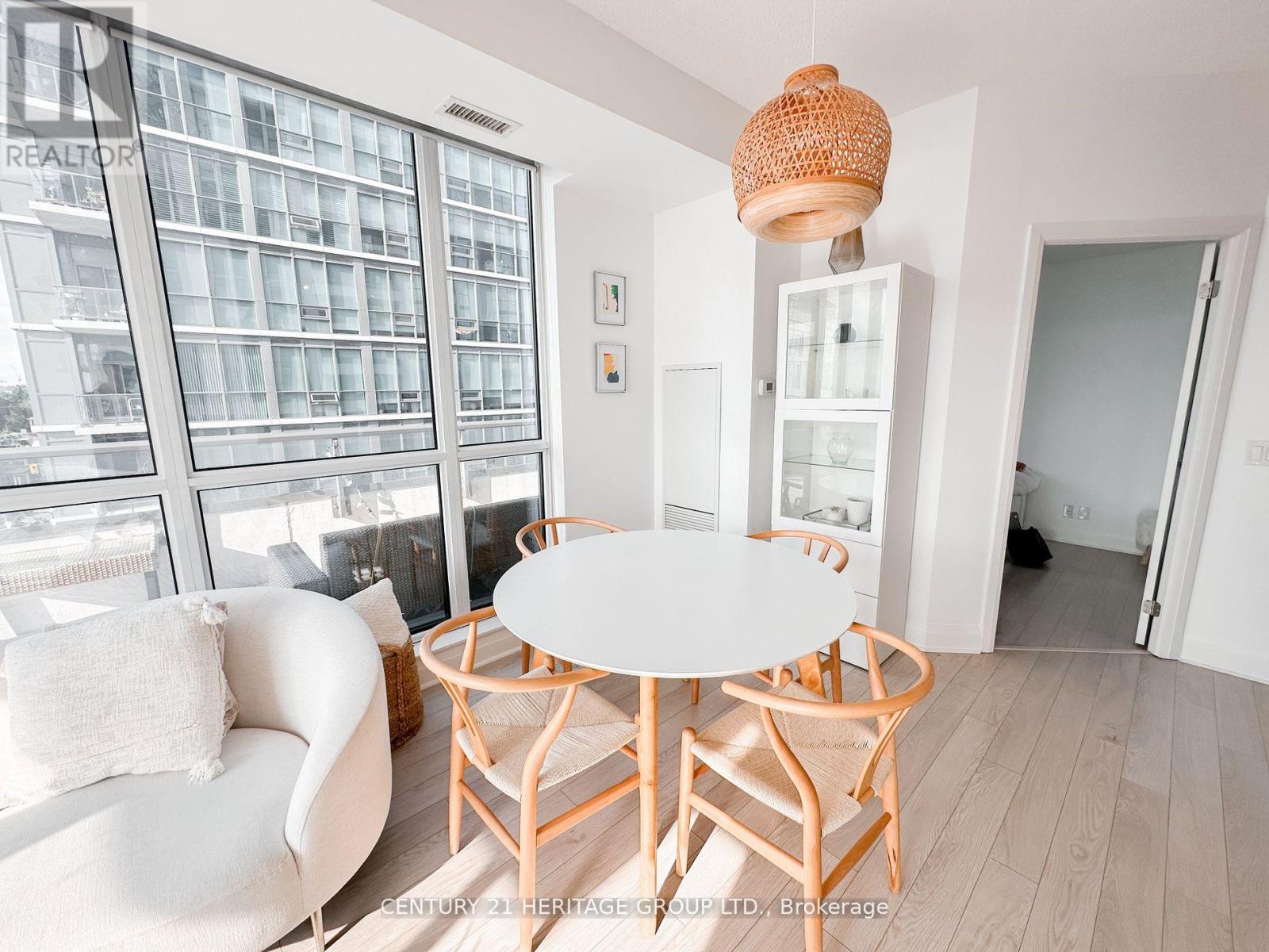 408 - 15 Zorra Street, Toronto, Ontario  M8Z 0C1 - Photo 6 - W12282476