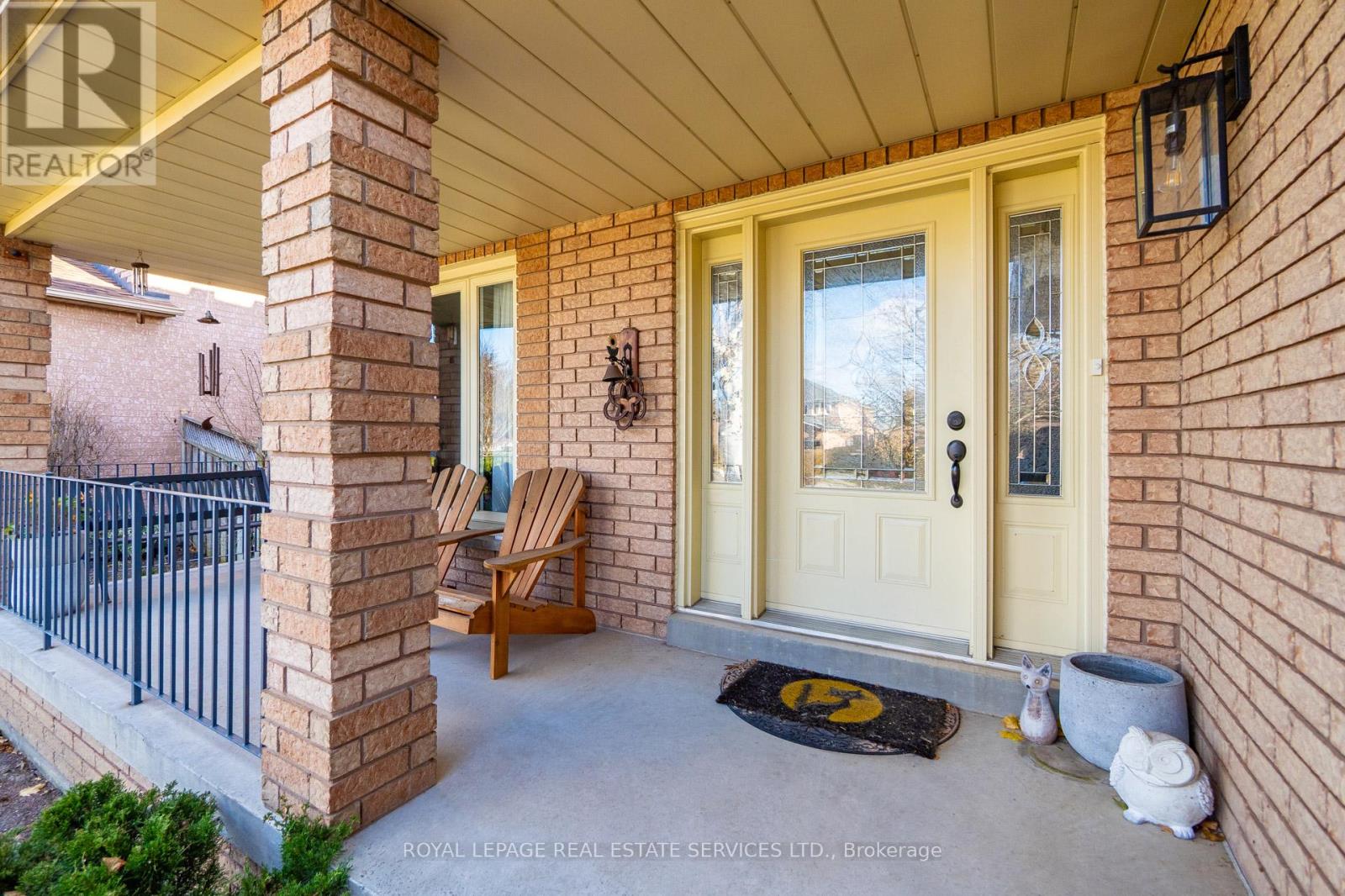 Property at 1074 BRADBURY CHASE image 4