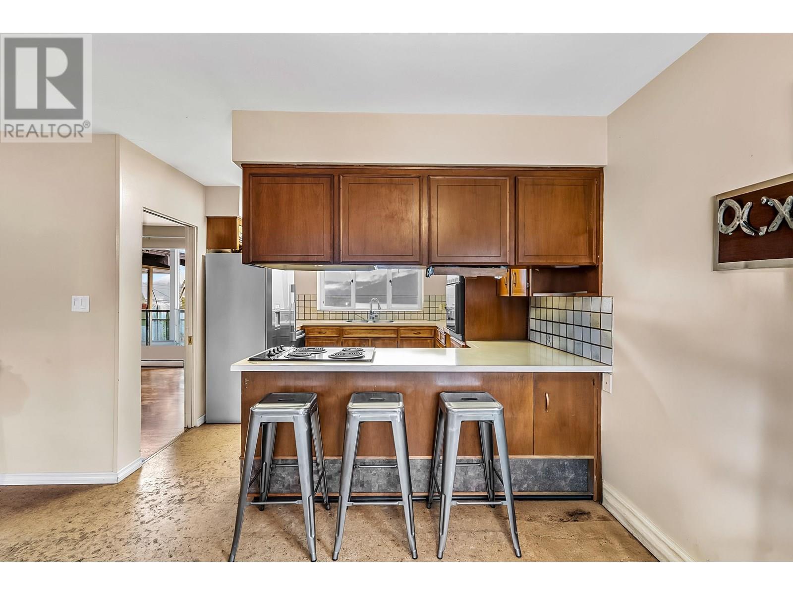 645 Baycrest Drive, North Vancouver, British Columbia  V7G 1N7 - Photo 14 - R3013006