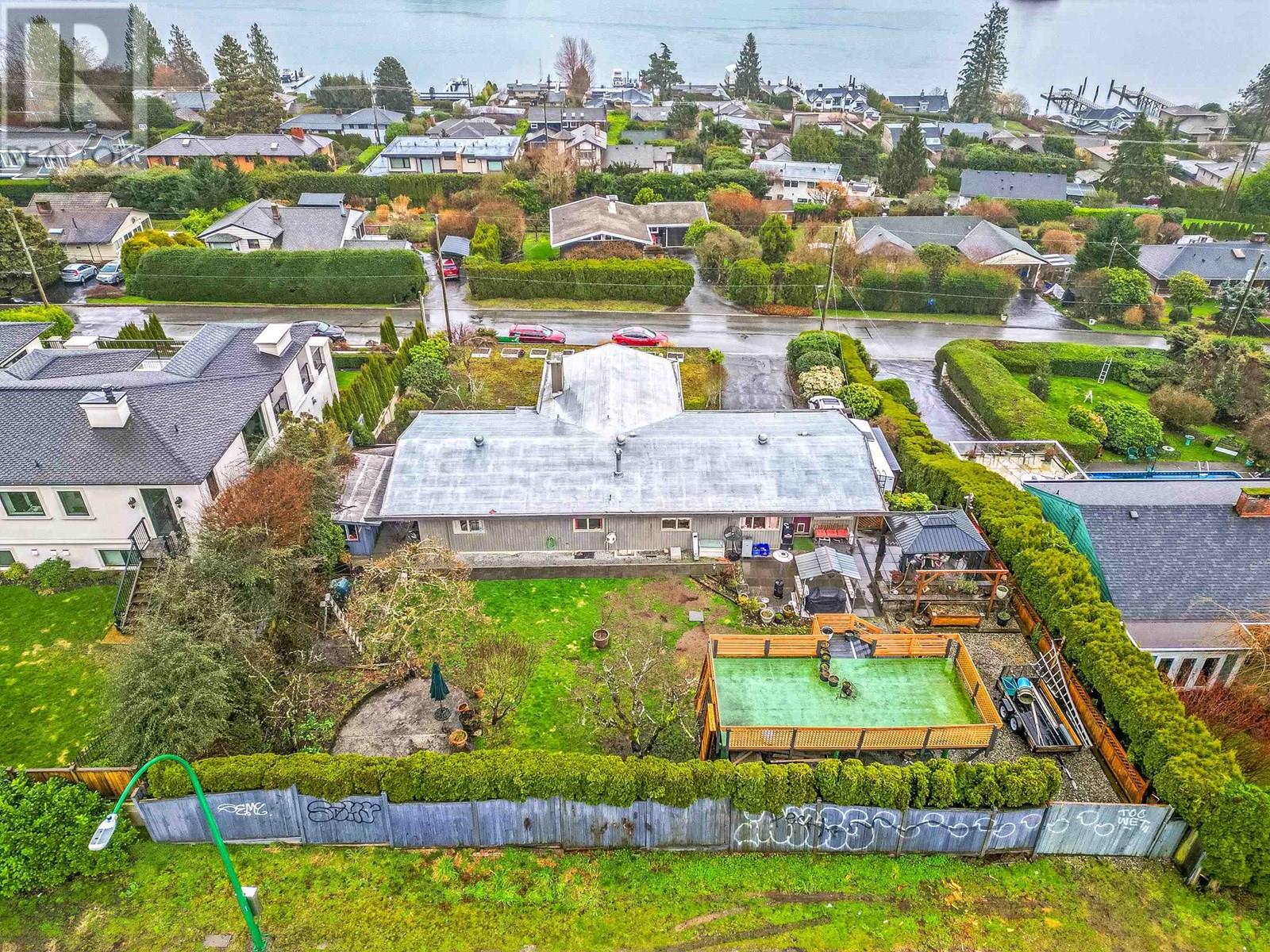 645 Baycrest Drive, North Vancouver, British Columbia  V7G 1N7 - Photo 31 - R3013006