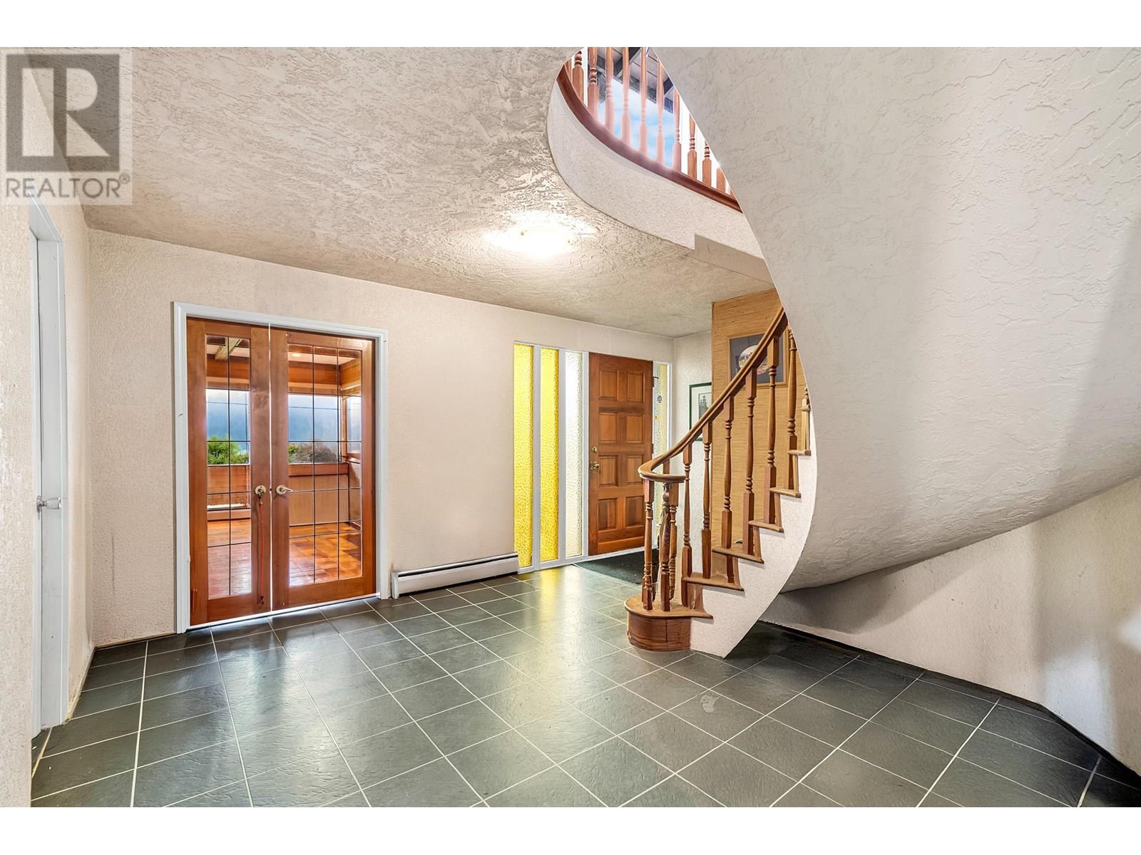 645 Baycrest Drive, North Vancouver, British Columbia  V7G 1N7 - Photo 29 - R3013006