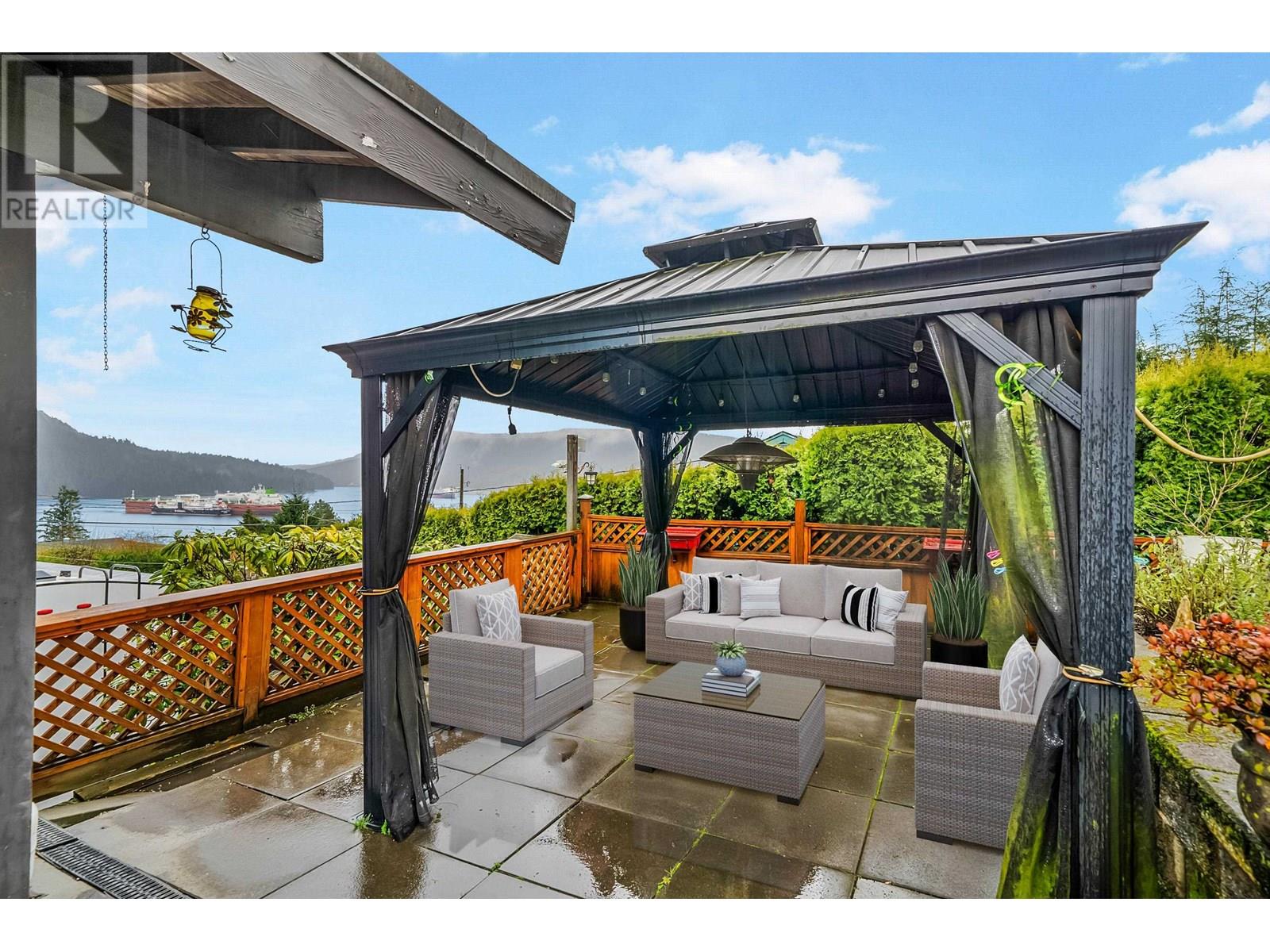 645 Baycrest Drive, North Vancouver, British Columbia  V7G 1N7 - Photo 18 - R3013006