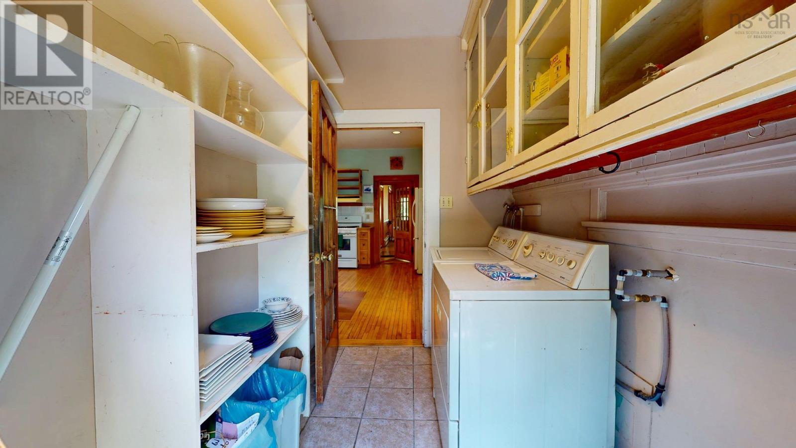 155 Main Street, Wolfville, Nova Scotia  B4P 1C9 - Photo 10 - 202516972