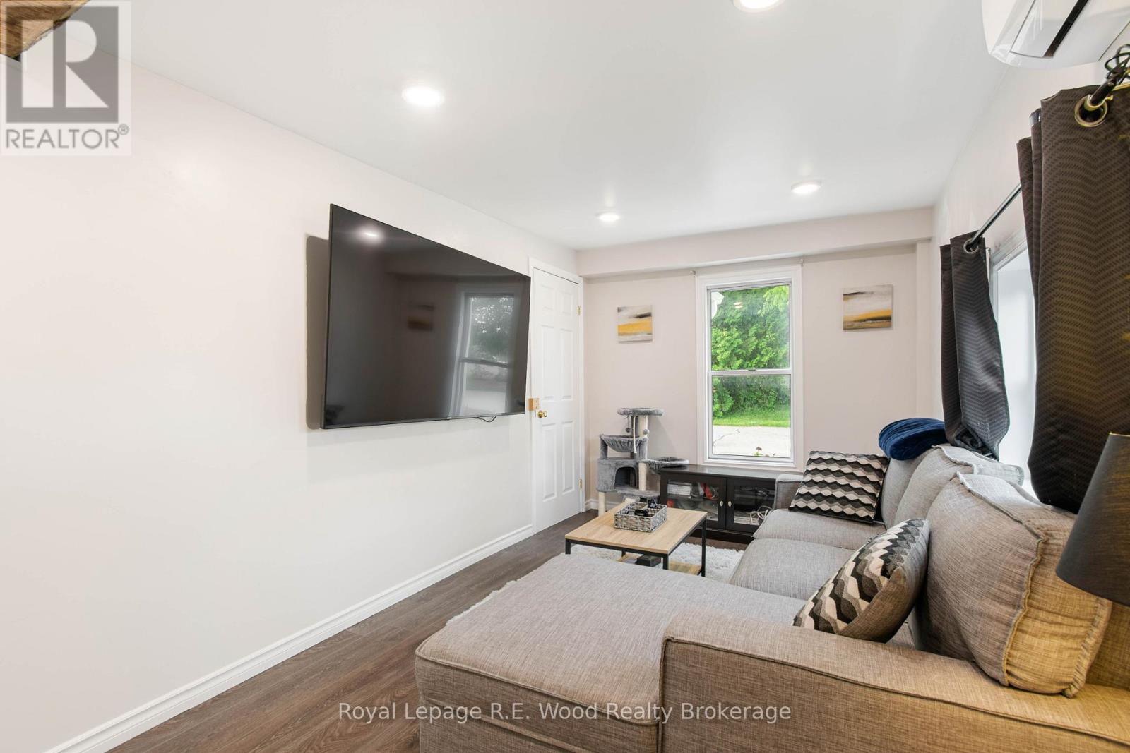 29 King Crescent, Norfolk, Ontario  N0J 1E0 - Photo 21 - X12282733