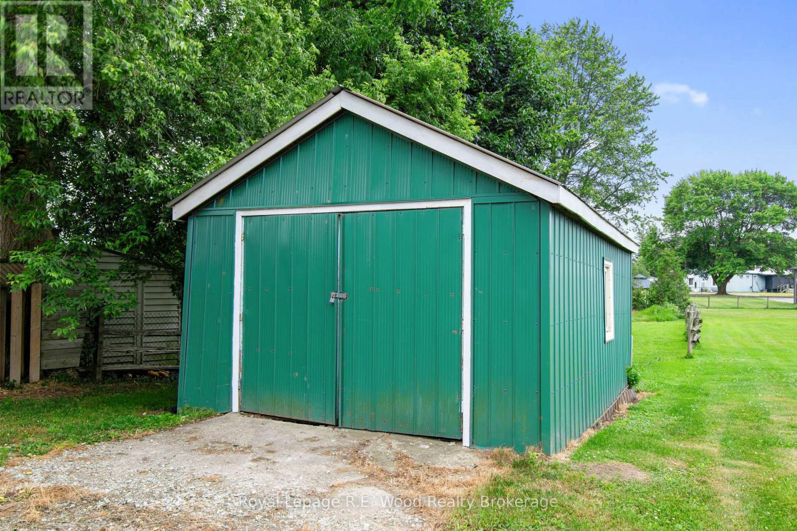 29 King Crescent, Norfolk, Ontario  N0J 1E0 - Photo 6 - X12282733