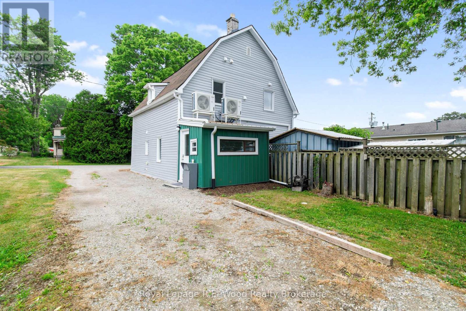 29 King Crescent, Norfolk, Ontario  N0J 1E0 - Photo 7 - X12282733