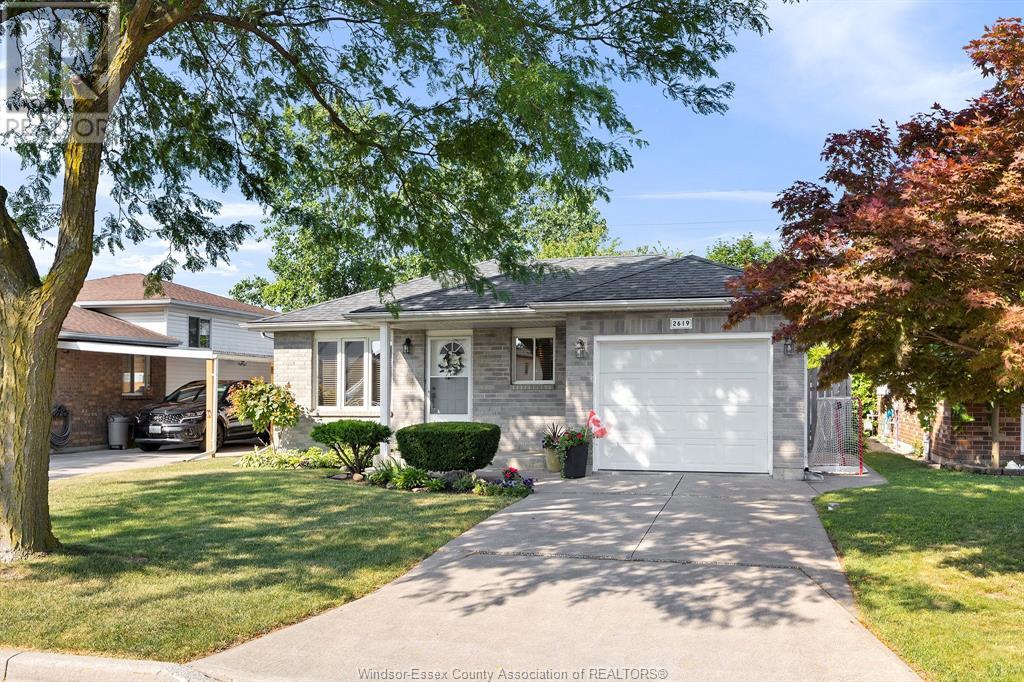 MLS# 25017775: 2619 GEM AVENUE, Windsor, Canada