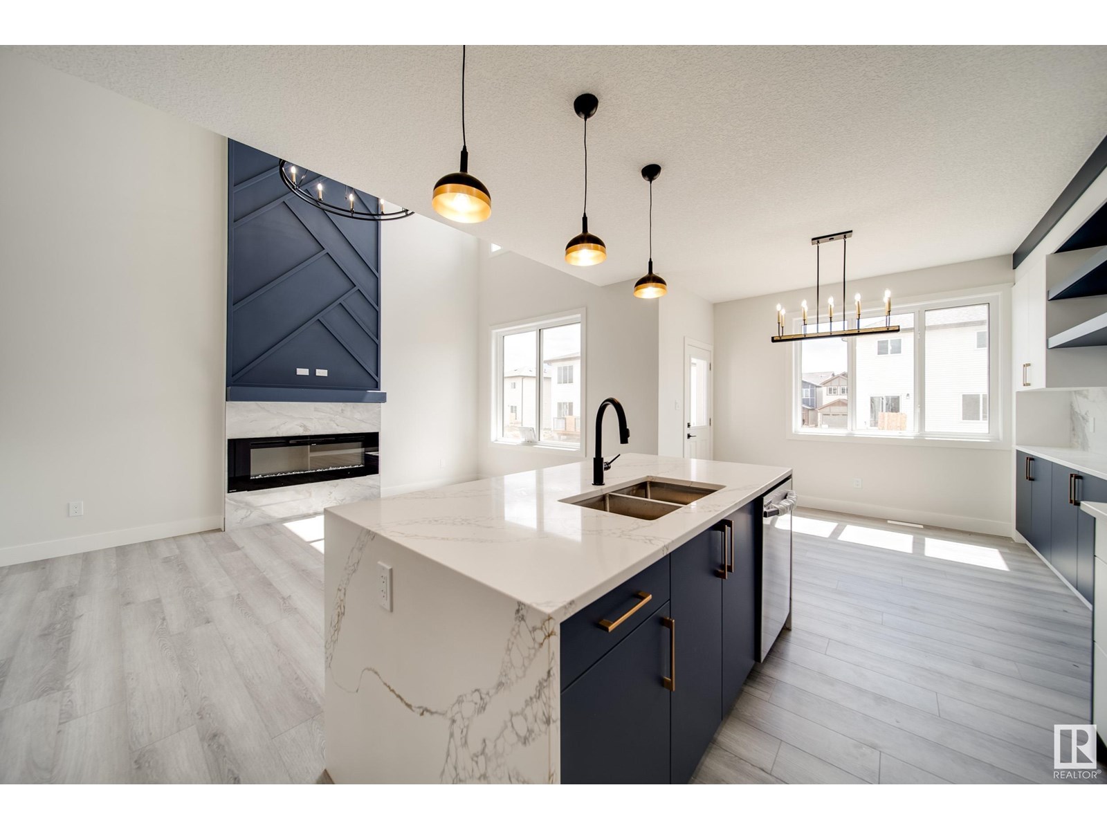 8747 183 Av Nw, Edmonton, Alberta  T5Z 0S8 - Photo 11 - E4447573