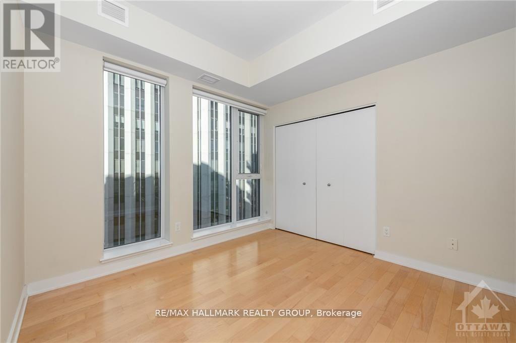2003 - 40 Nepean Street, Ottawa, Ontario  K2P 0X5 - Photo 19 - X12282722