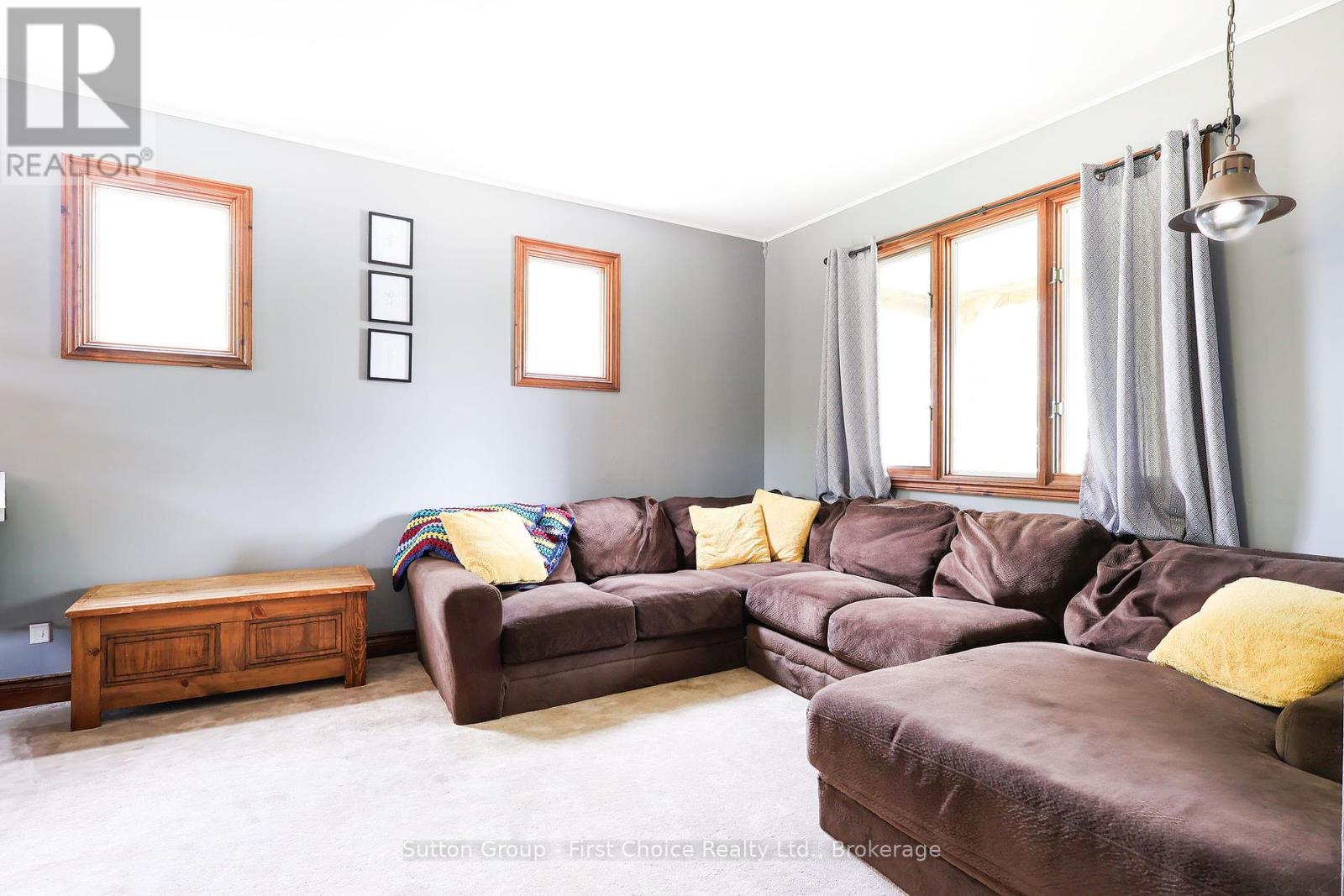 21 Burwell Road, Stratford, Ontario  N5A 7R2 - Photo 8 - X12280151