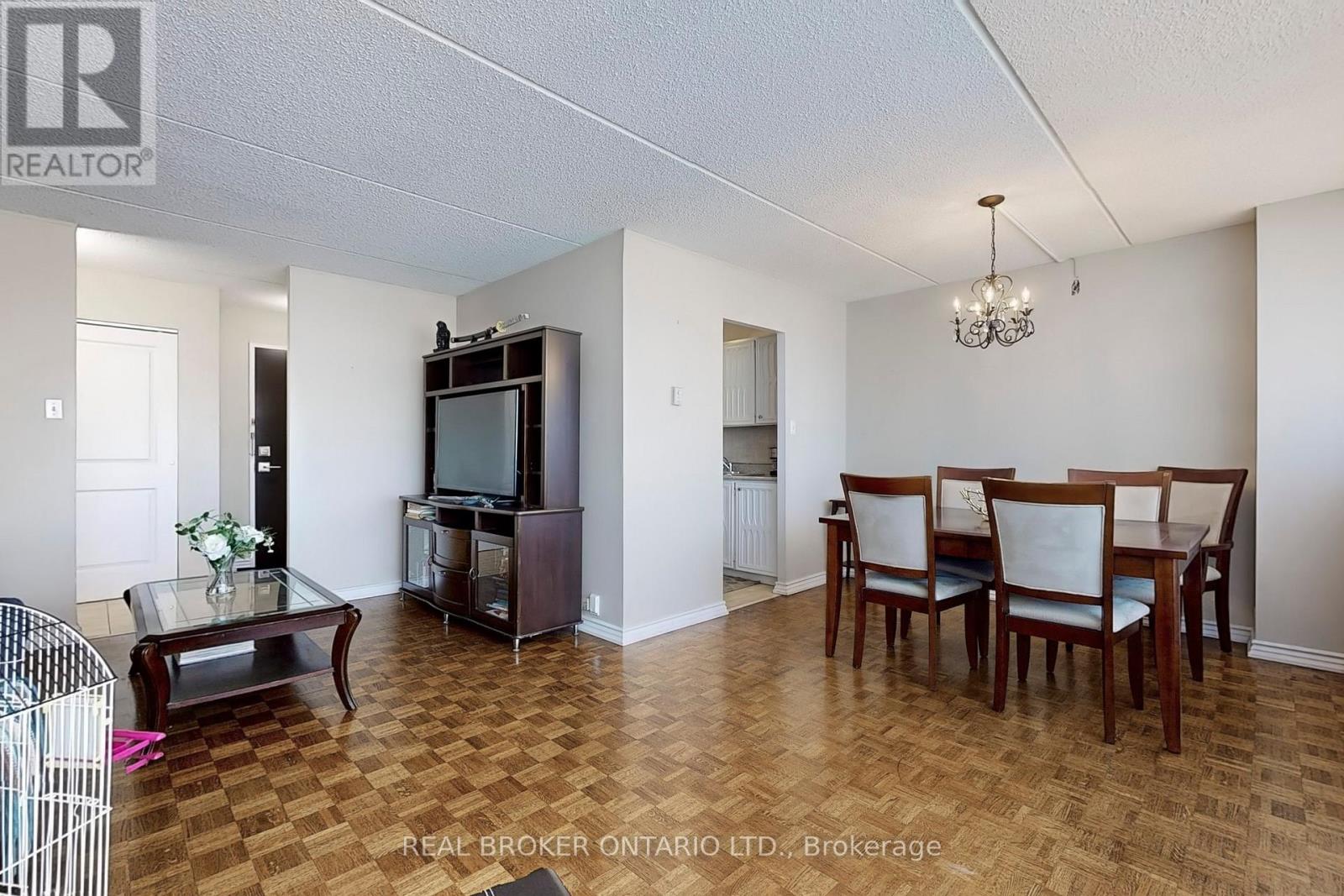 1012 - 2 Glamorgan Avenue, Toronto (Dorset Park), Ontario  M1P 2M8 - Photo 9 - E12171816