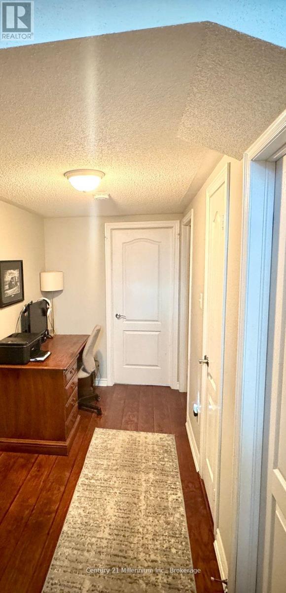 7 Sparrow Lane, Wasaga Beach, Ontario  L9Z 1A9 - Photo 19 - S12282645