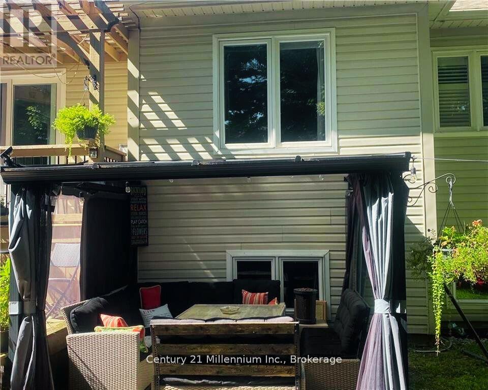 7 Sparrow Lane, Wasaga Beach, Ontario  L9Z 1A9 - Photo 32 - S12282645