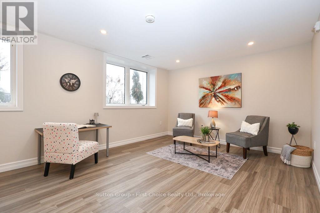 101 - 100 Gordon Street, Stratford, Ontario  N5A 7T8 - Photo 14 - X12282785
