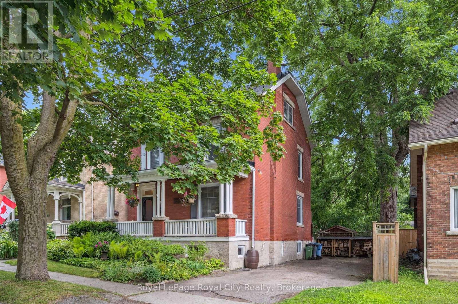 Property at 146 CORK STREET W image 4