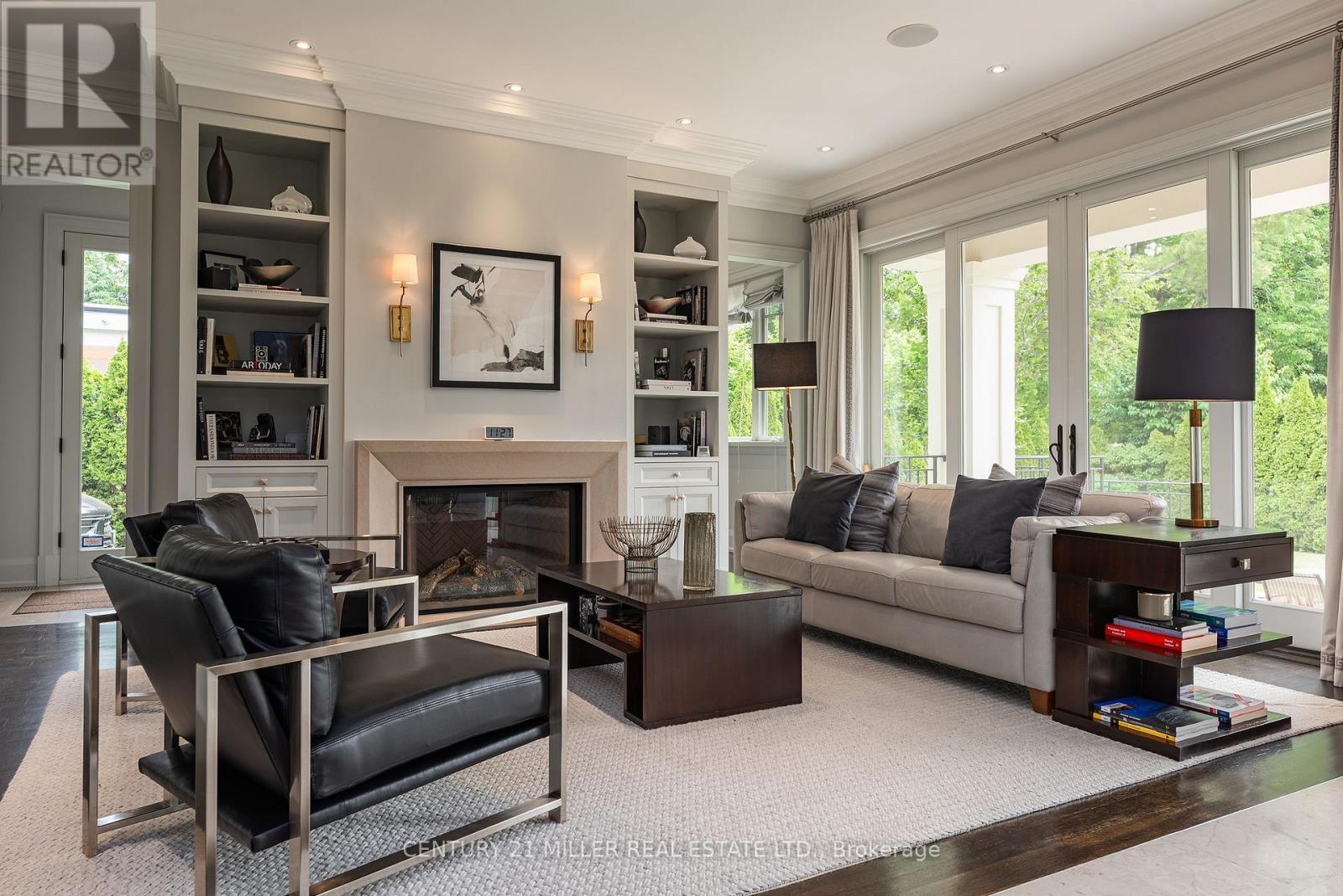 1522 Devon Road, Oakville, Ontario  L6J 2M5 - Photo 18 - W12250143