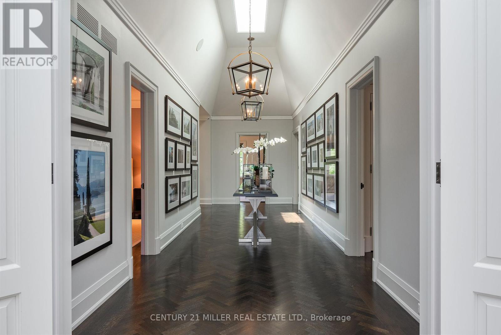 1522 Devon Road, Oakville, Ontario  L6J 2M5 - Photo 22 - W12250143