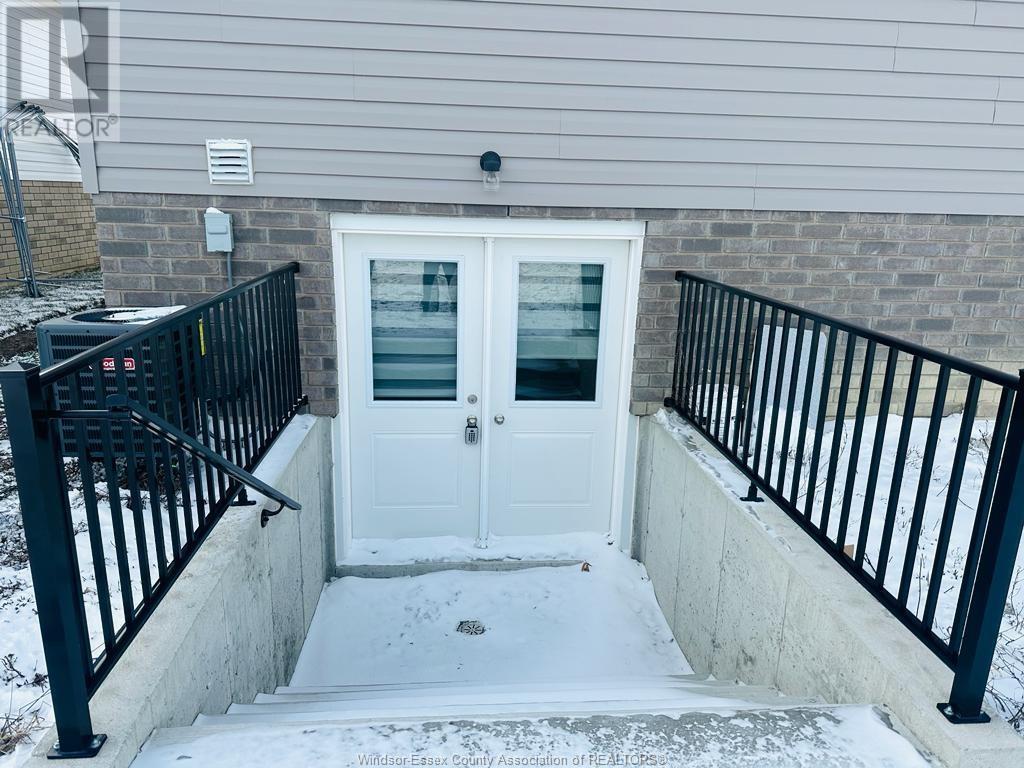 MLS# 25017757: 383 MULBERRY LANE Unit# 2, Belle River, Canada