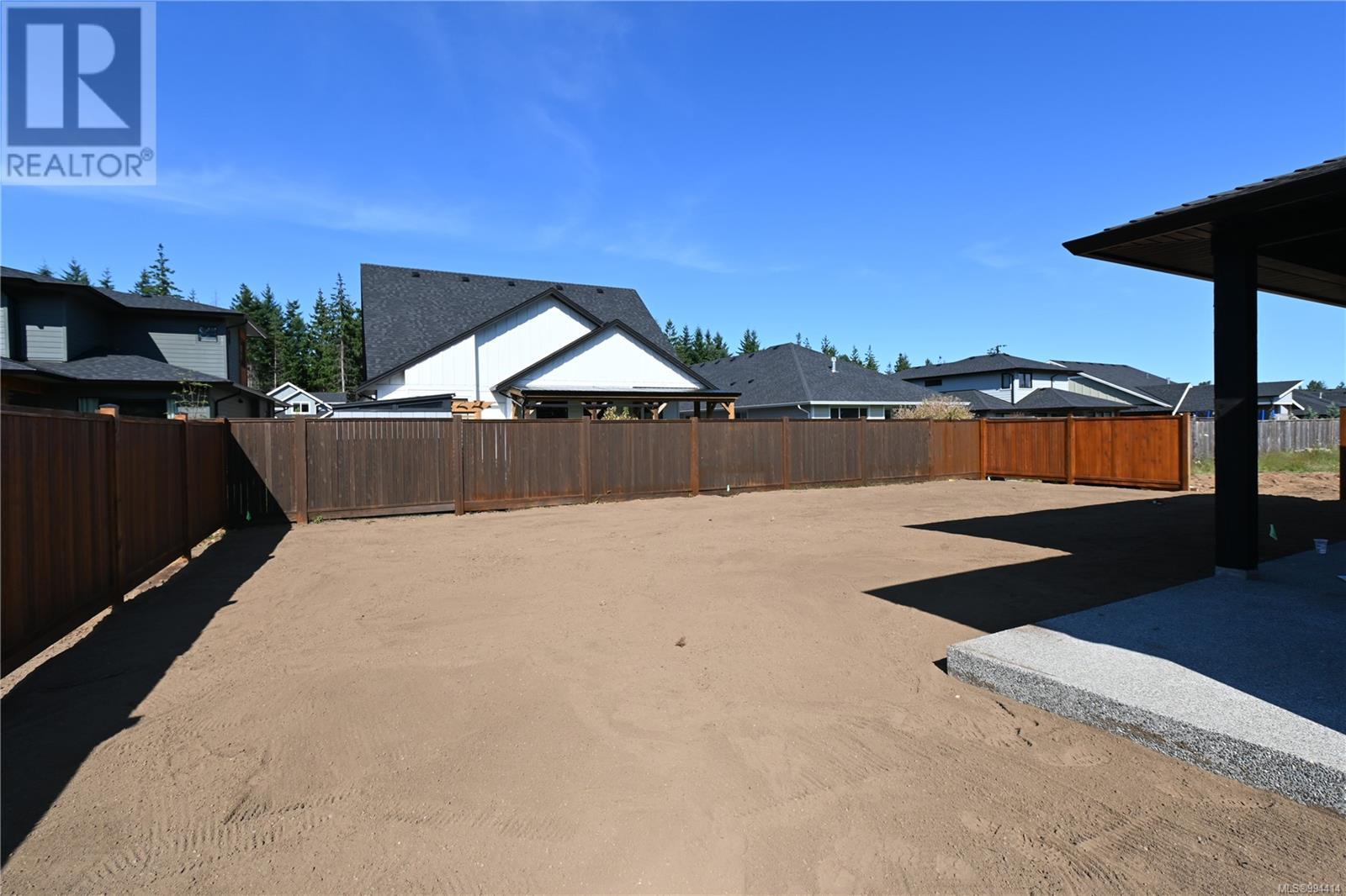 Property at 766 Sitka St image 4