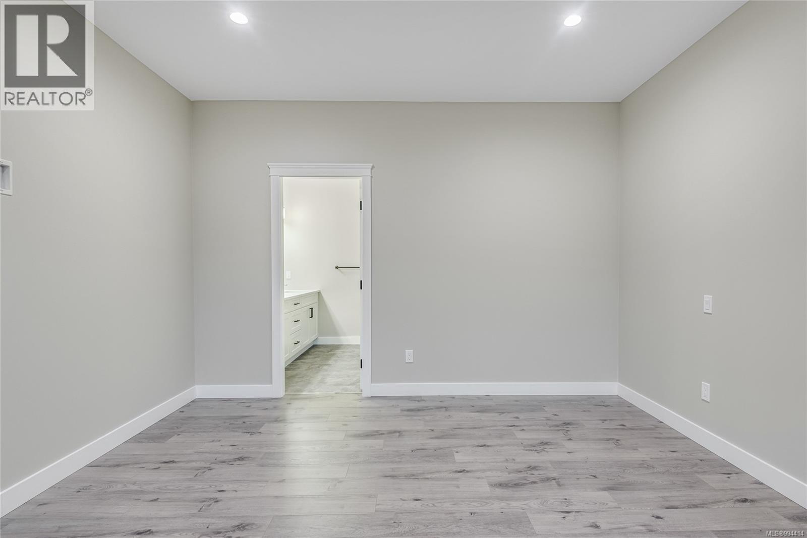 766 Sitka St, Campbell River, British Columbia  V9H 0G4 - Photo 32 - 994414