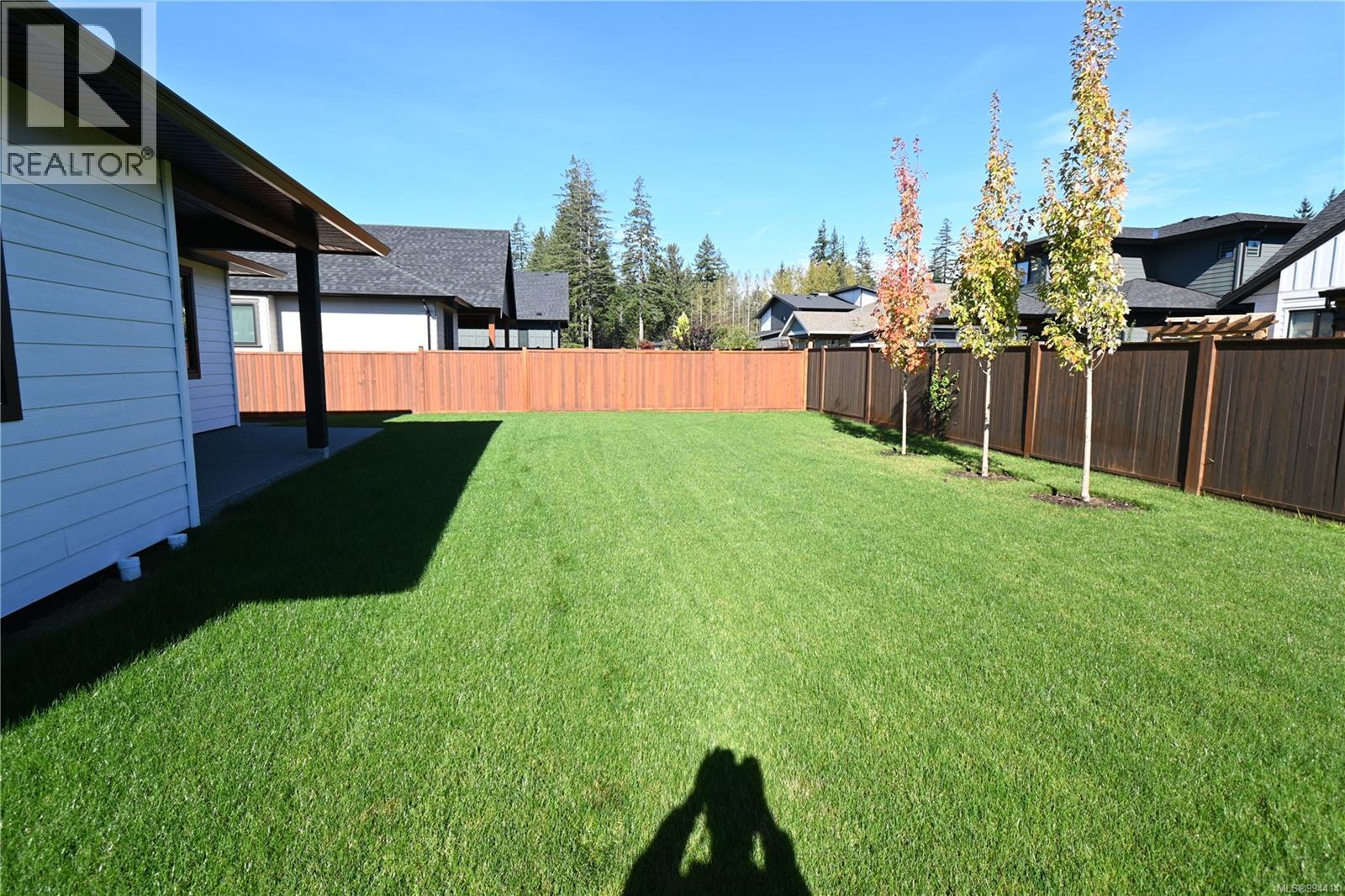 766 Sitka St, Campbell River, British Columbia  V9H 0G4 - Photo 9 - 994414