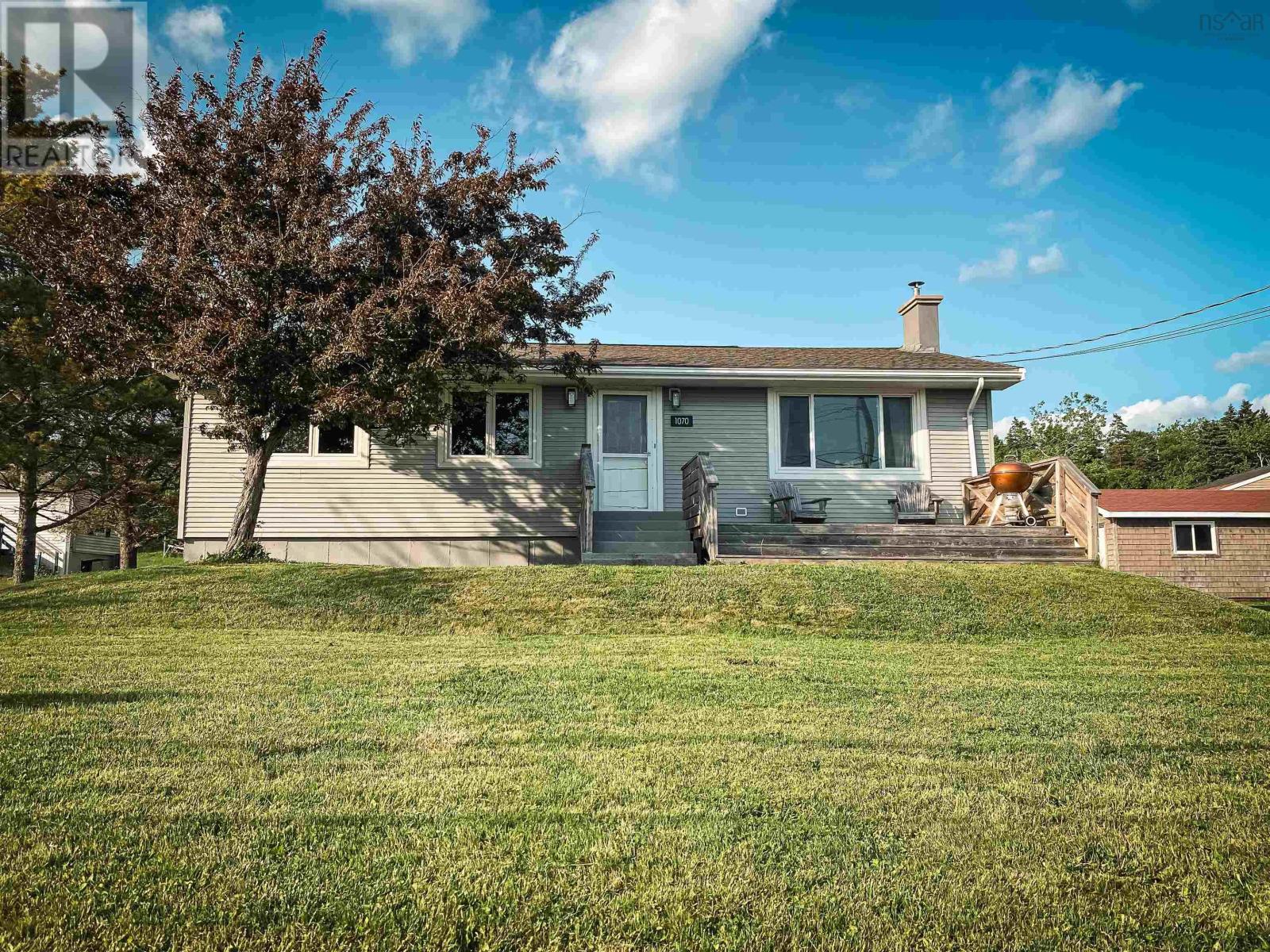 Property at 1070 Cow Bay Road image 2