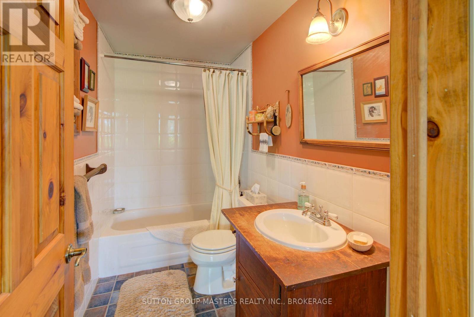 715 North Shore Road, Rideau Lakes, Ontario  K0G 1X0 - Photo 34 - X12282824