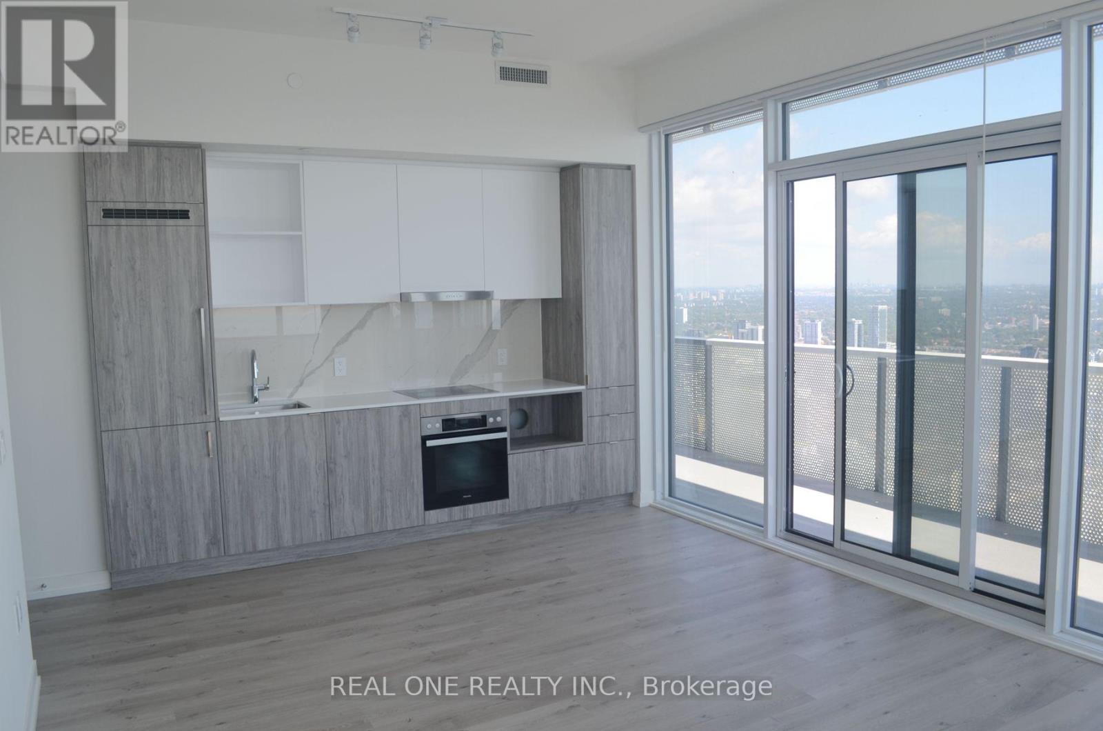 6906 - 138 Downes Street, Toronto, Ontario  M5E 0E4 - Photo 14 - C12282724
