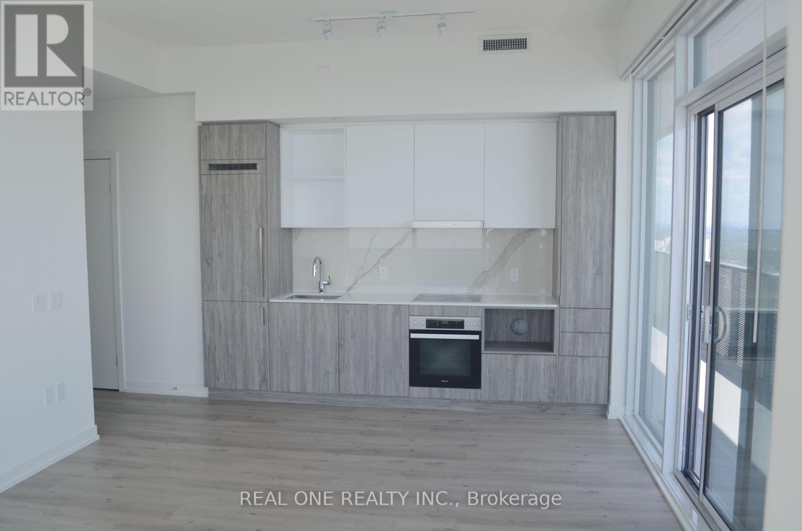 6906 - 138 Downes Street, Toronto, Ontario  M5E 0E4 - Photo 15 - C12282724