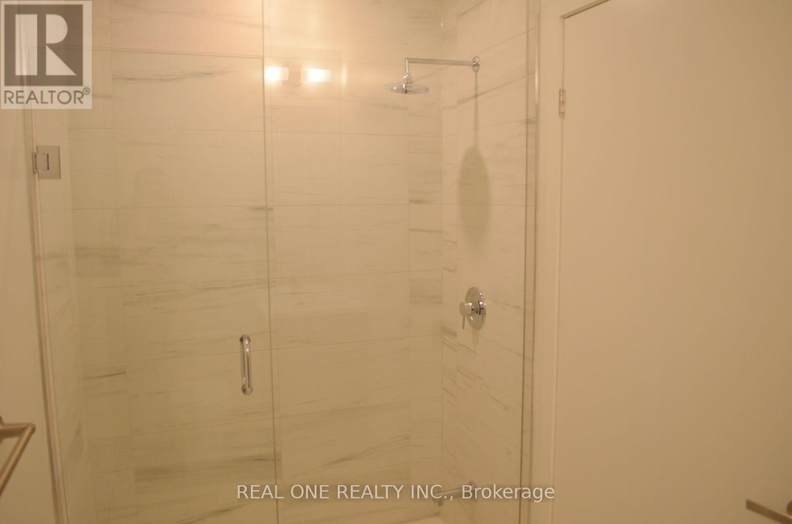 6906 - 138 Downes Street, Toronto, Ontario  M5E 0E4 - Photo 23 - C12282724